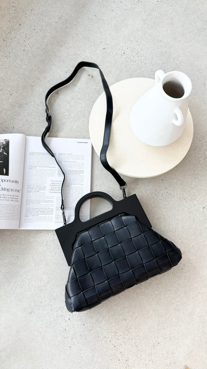 アパルトモン AULENTTI 2Way Quilting Clutch Bag