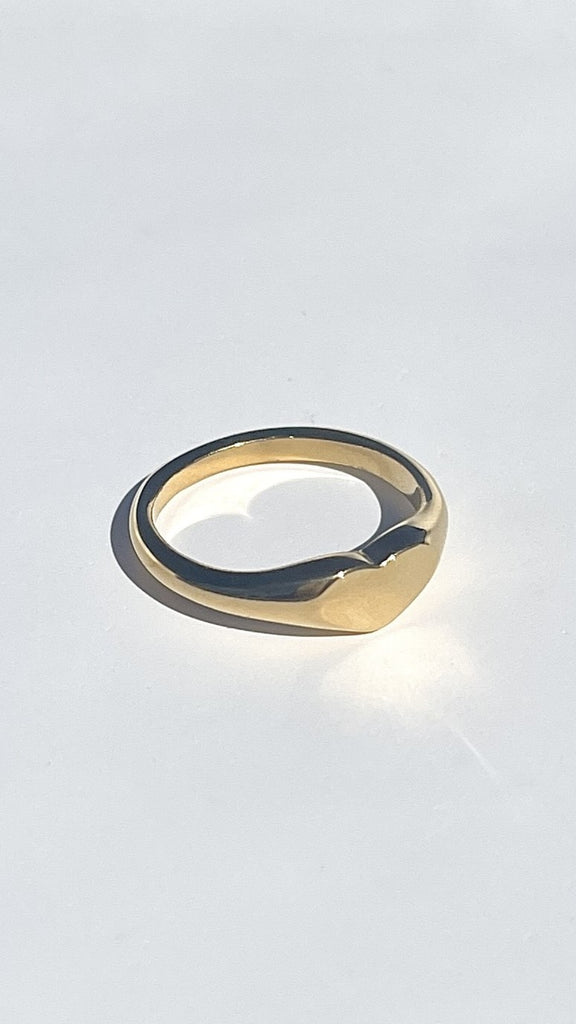 Amore Ring - Gold