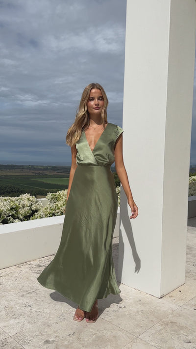 Load and play video in Gallery viewer, Selma Maxi Dress - Olive
