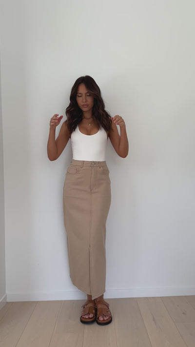 Load and play video in Gallery viewer, Idalis Maxi Skirt - Beige Denim
