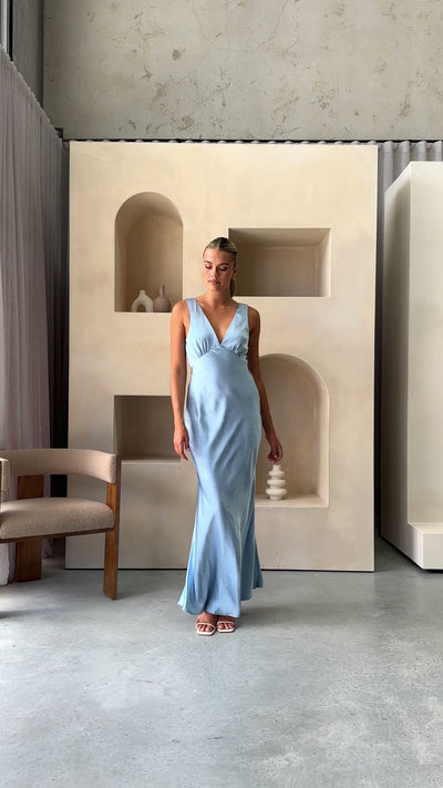Load and play video in Gallery viewer, Sofia Maxi Dress - Blue
