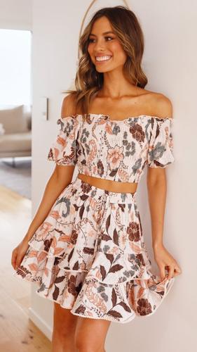 Date Night At Home: What To Wear?