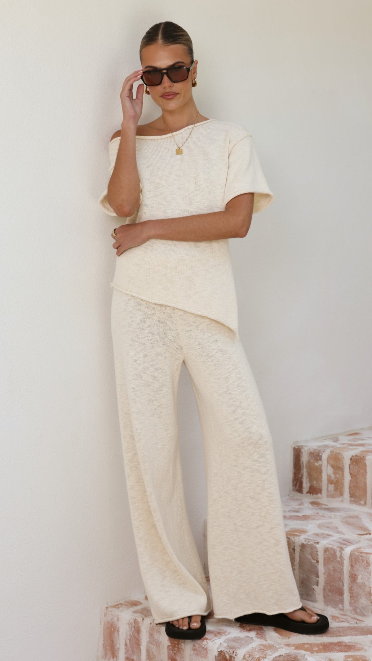 Cascadia Off Shoulder T-Shirt - Cream - Billy J