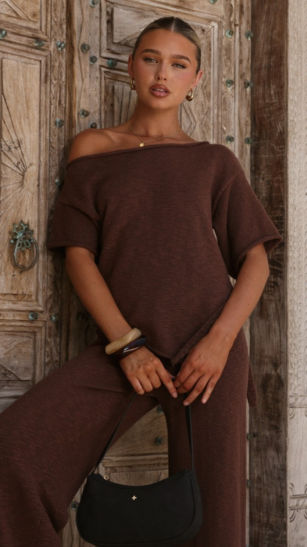 Cascadia Off Shoulder T-Shirt - Chocolate - Billy J