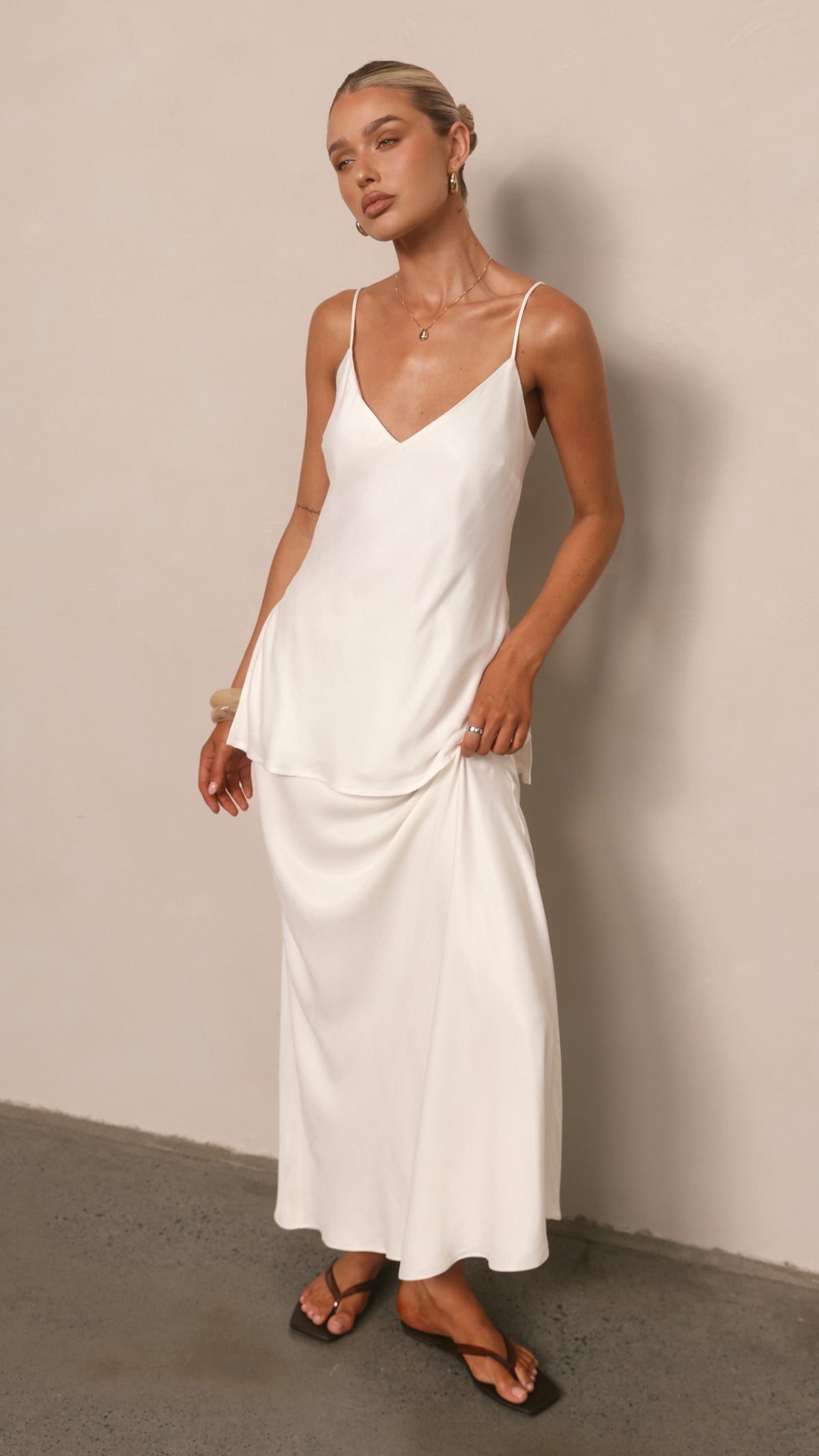 Clara Longline Top - White - Billy J