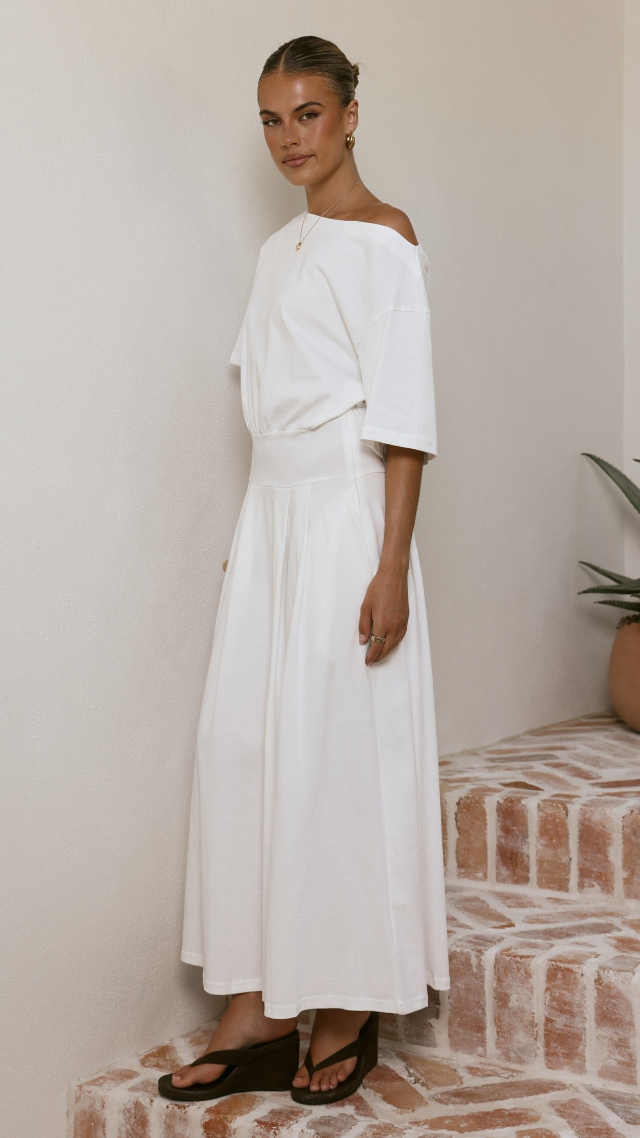 Aleski Maxi Dress - White - Billy J