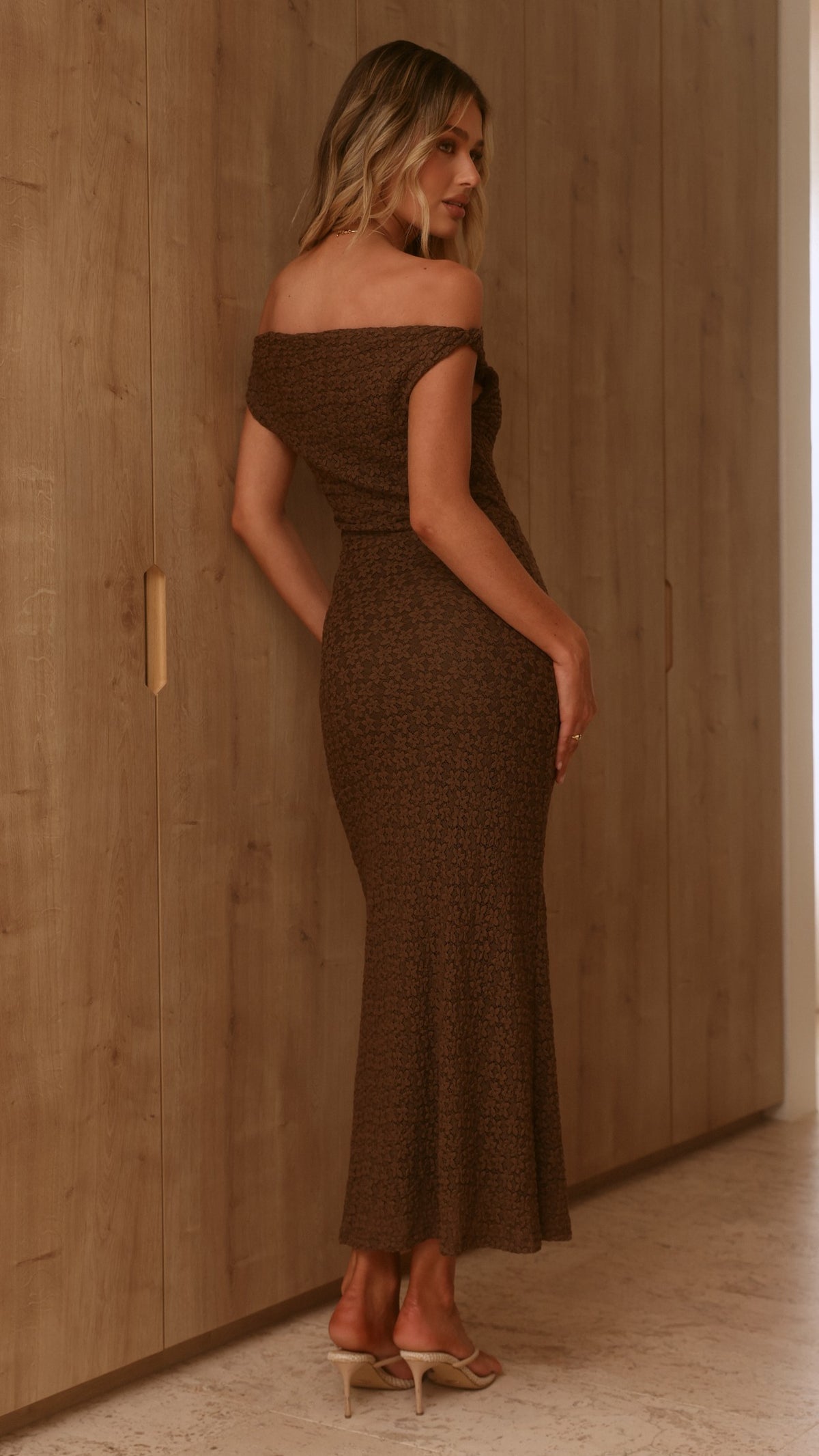 Gigi Maxi Dress Knitted - Chocolate - Billy J