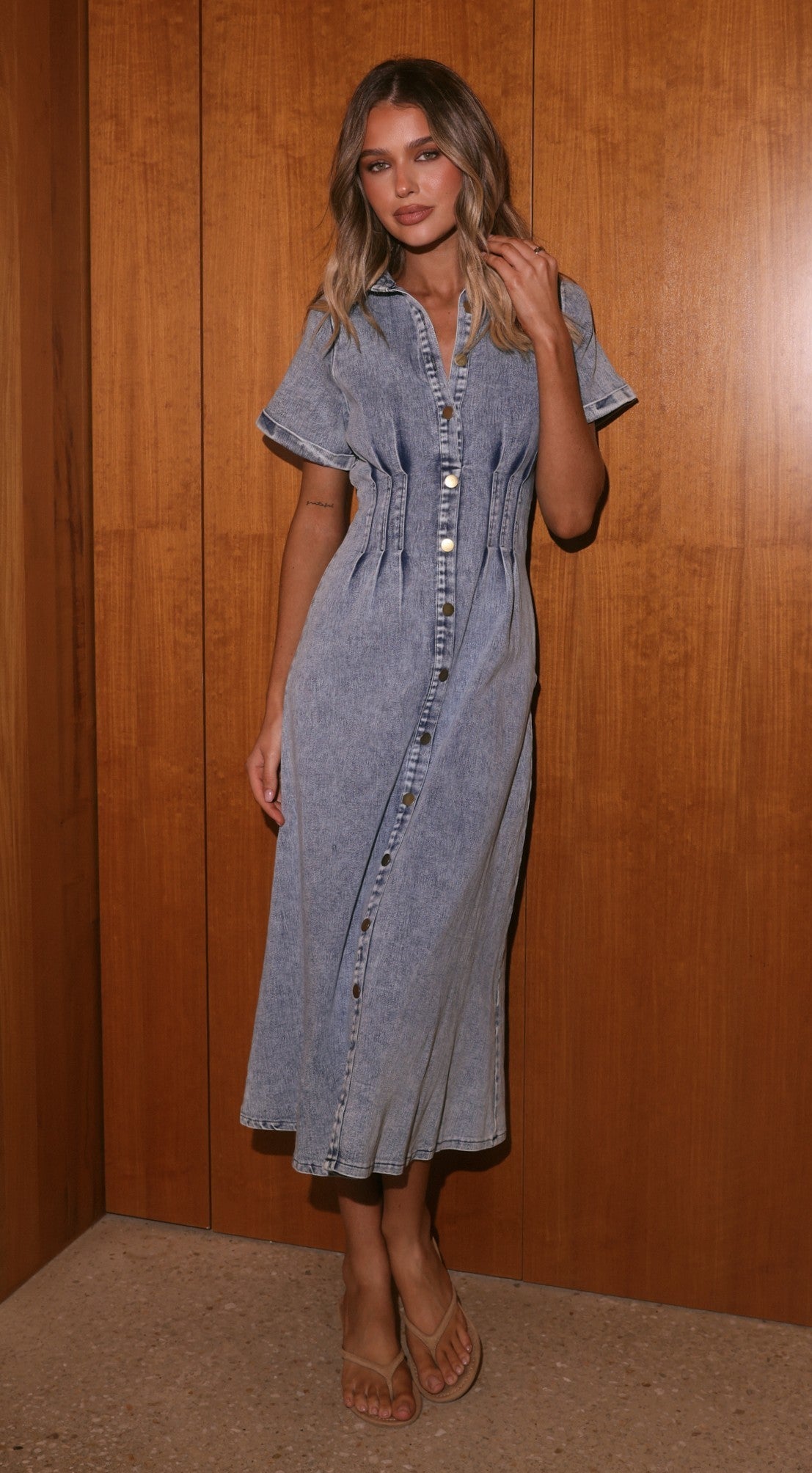 Elory Maxi Dress - Light Denim - Billy J