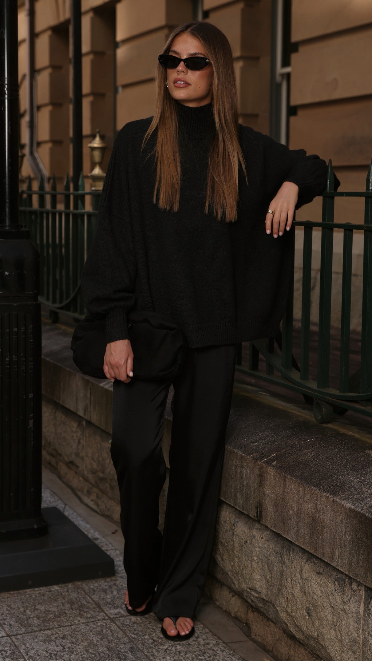 Imogen Button Pants - Black - Billy J