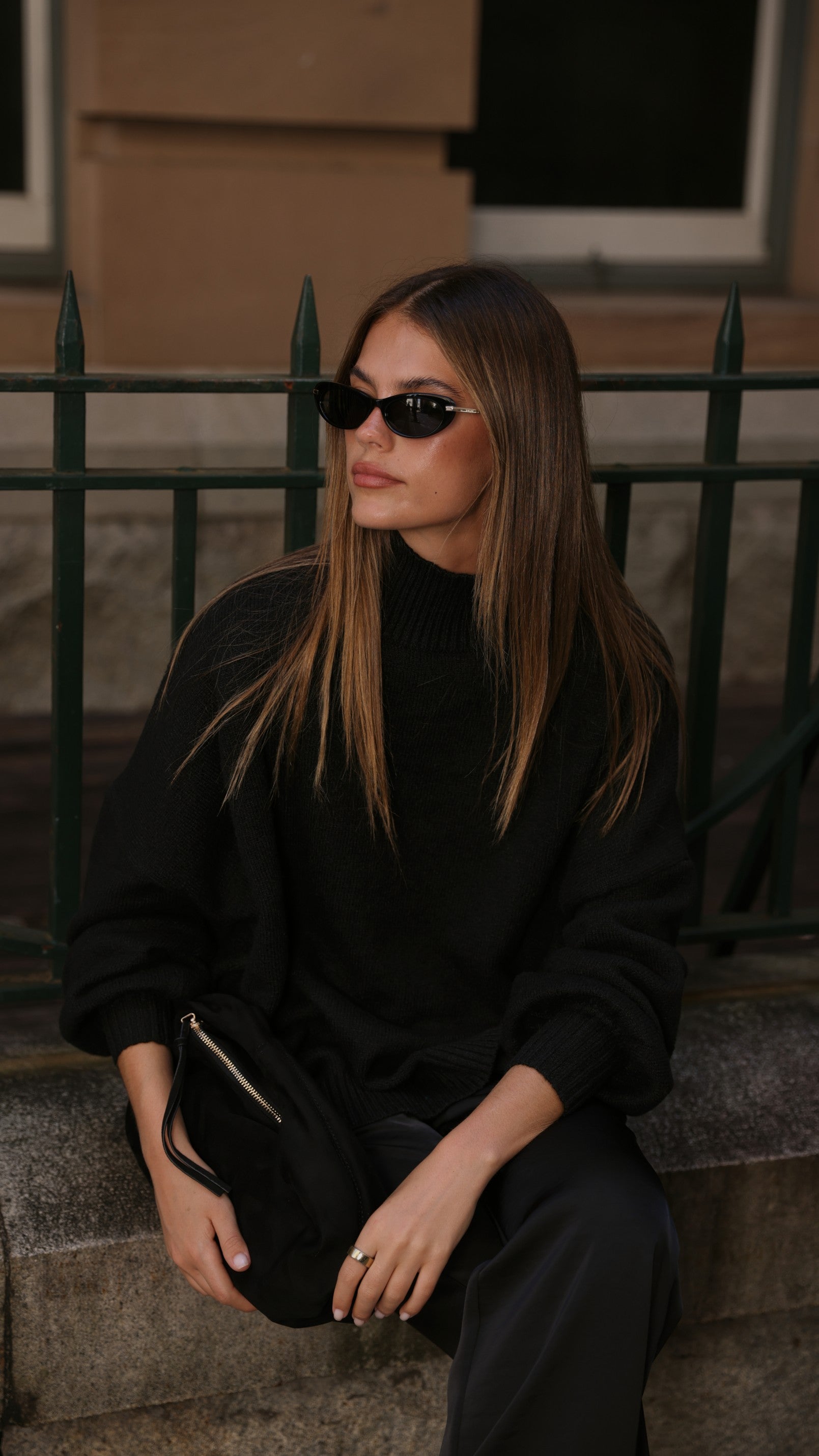 Harita Knitted Sweater - Black - Billy J