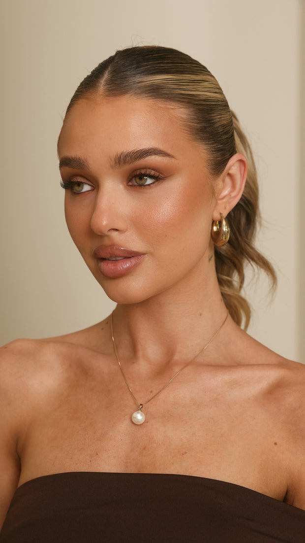 Classic Pearl 18K Gold Plated Necklace - Gold - Billy J
