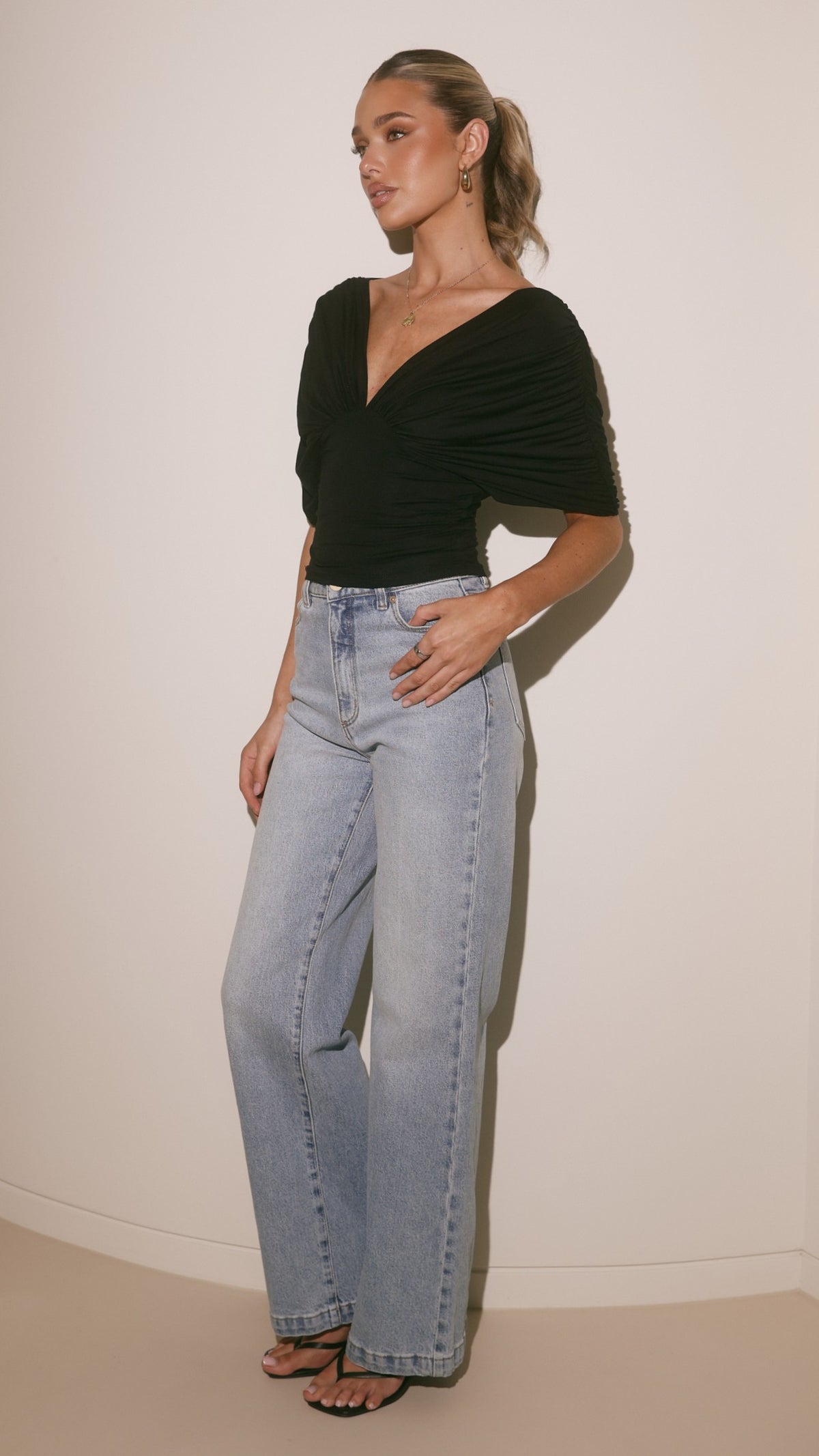 Kasia Top - Black - Billy J