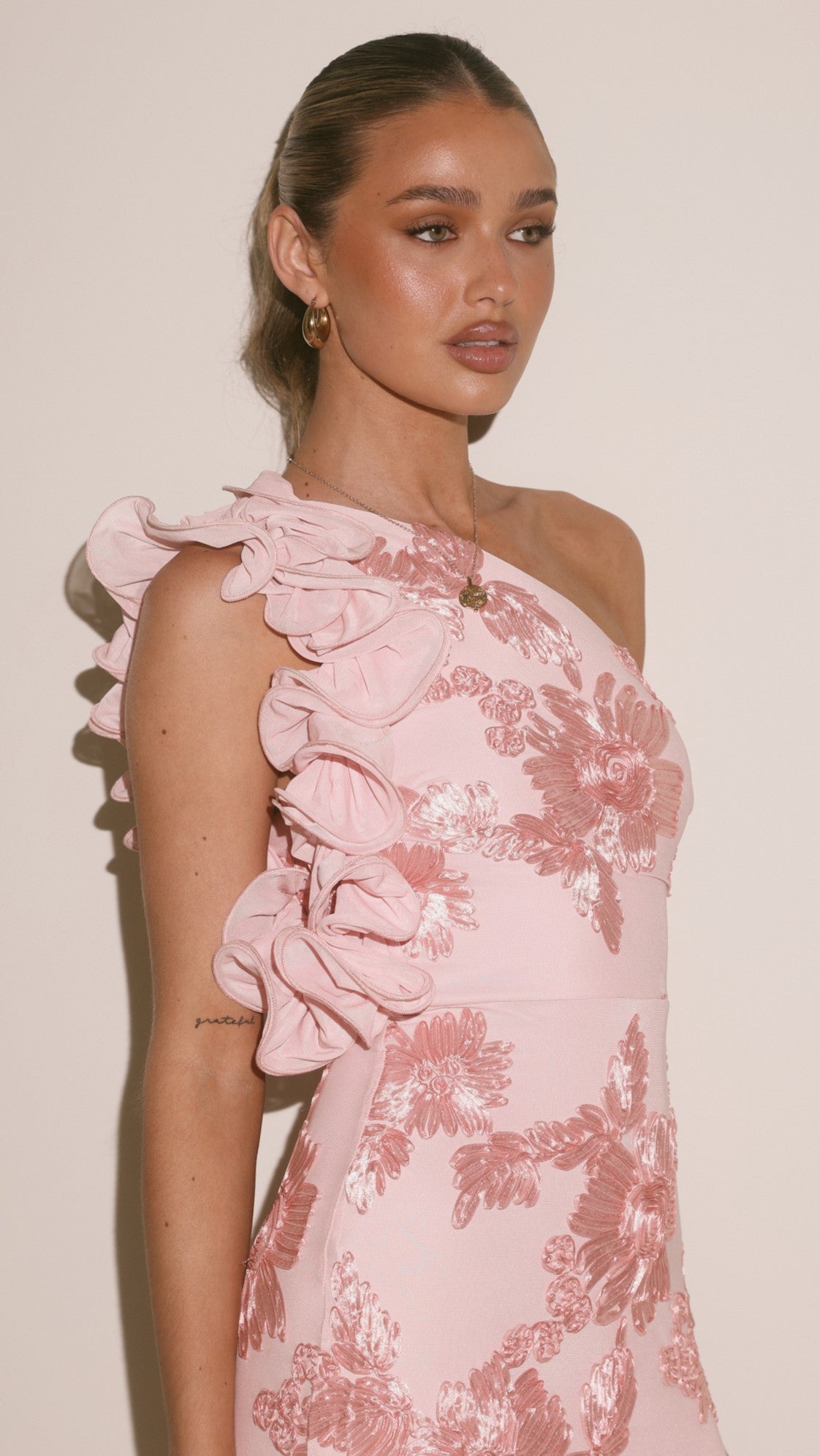 Darlee Maxi Dress - Blush Pink Floral - Billy J