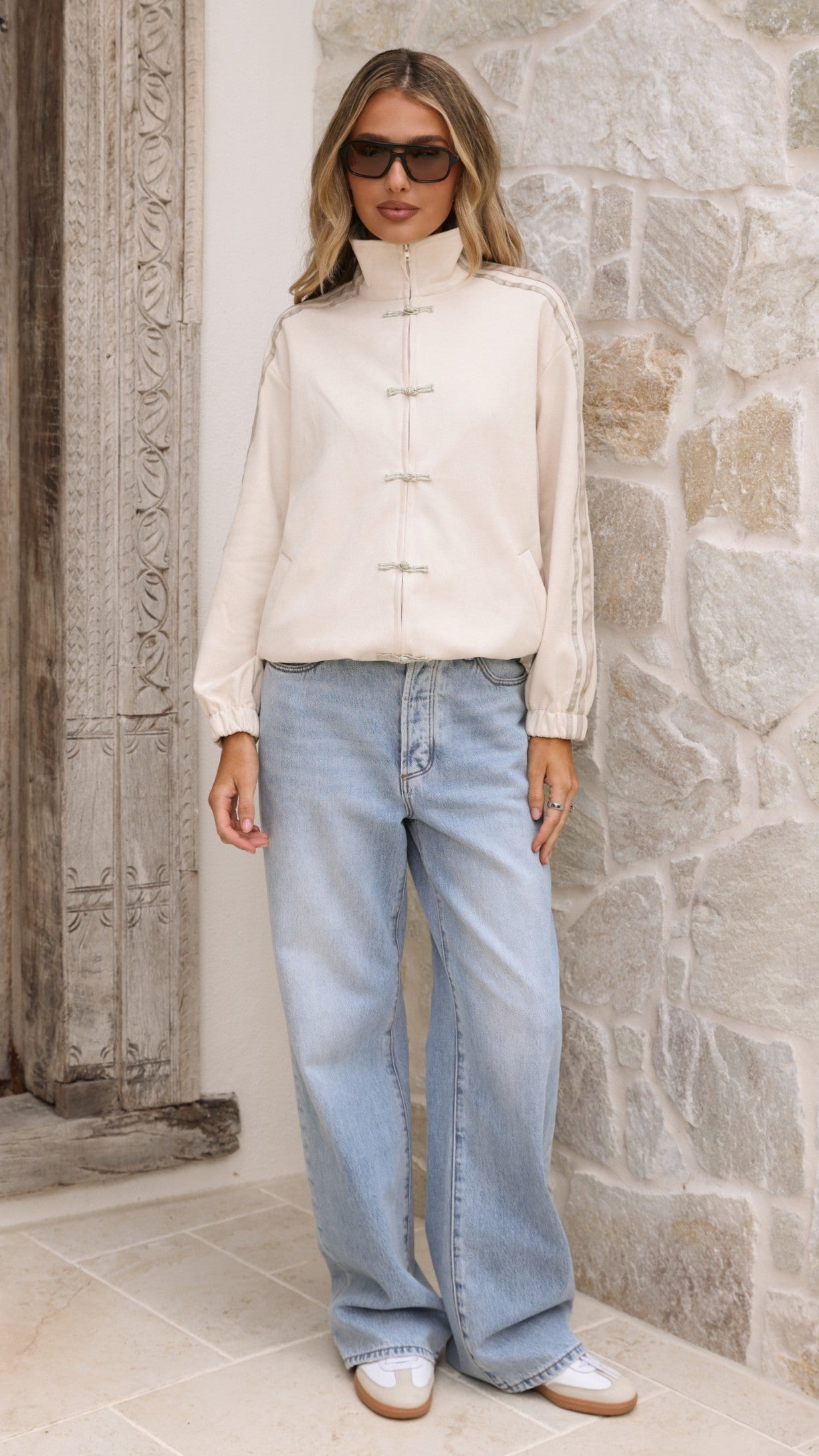 Lian Jacket - Beige - Billy J