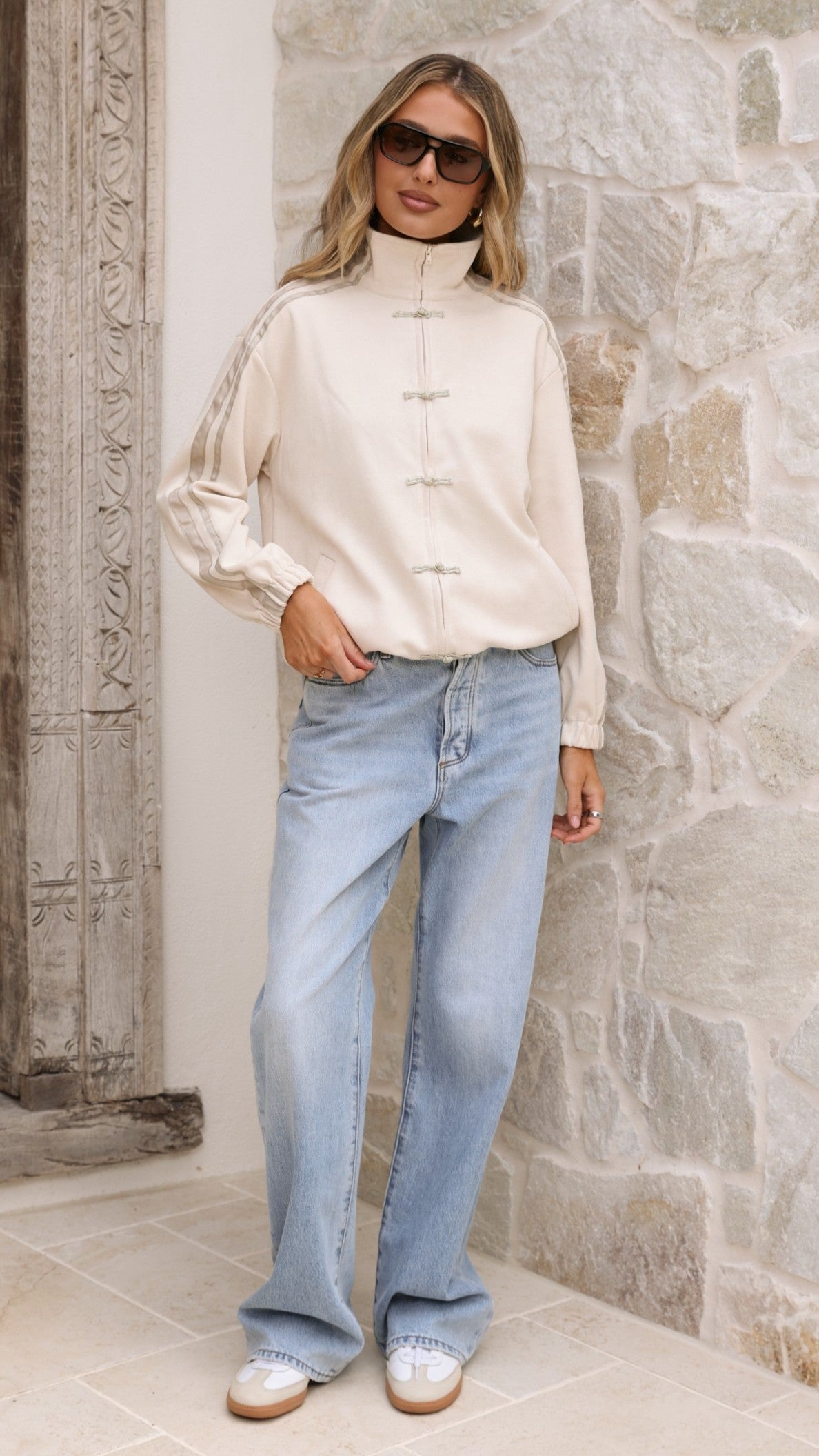 Lian Jacket - Beige - Billy J