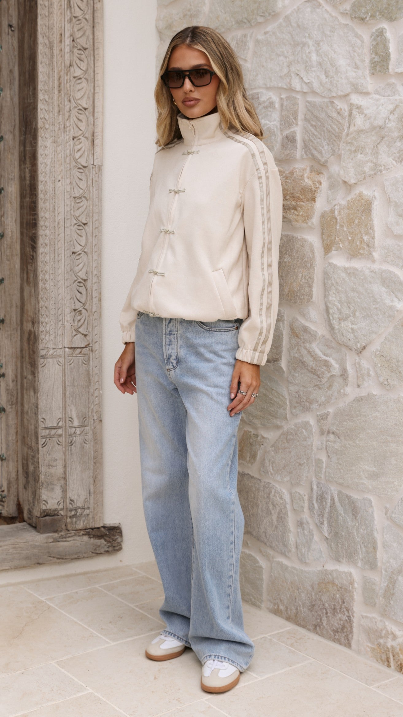 Lian Jacket - Beige - Billy J