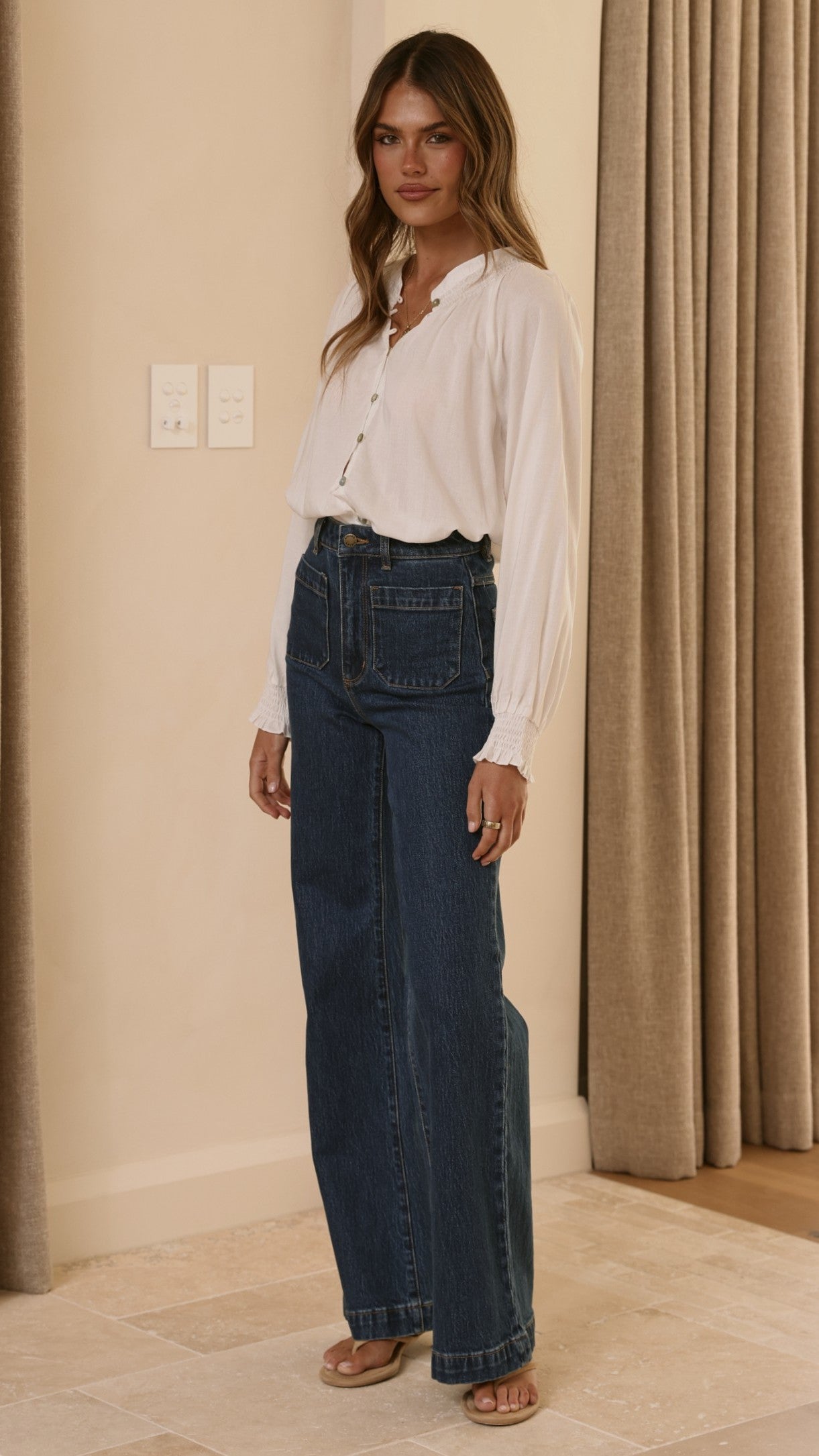 Solana Top - White - Billy J