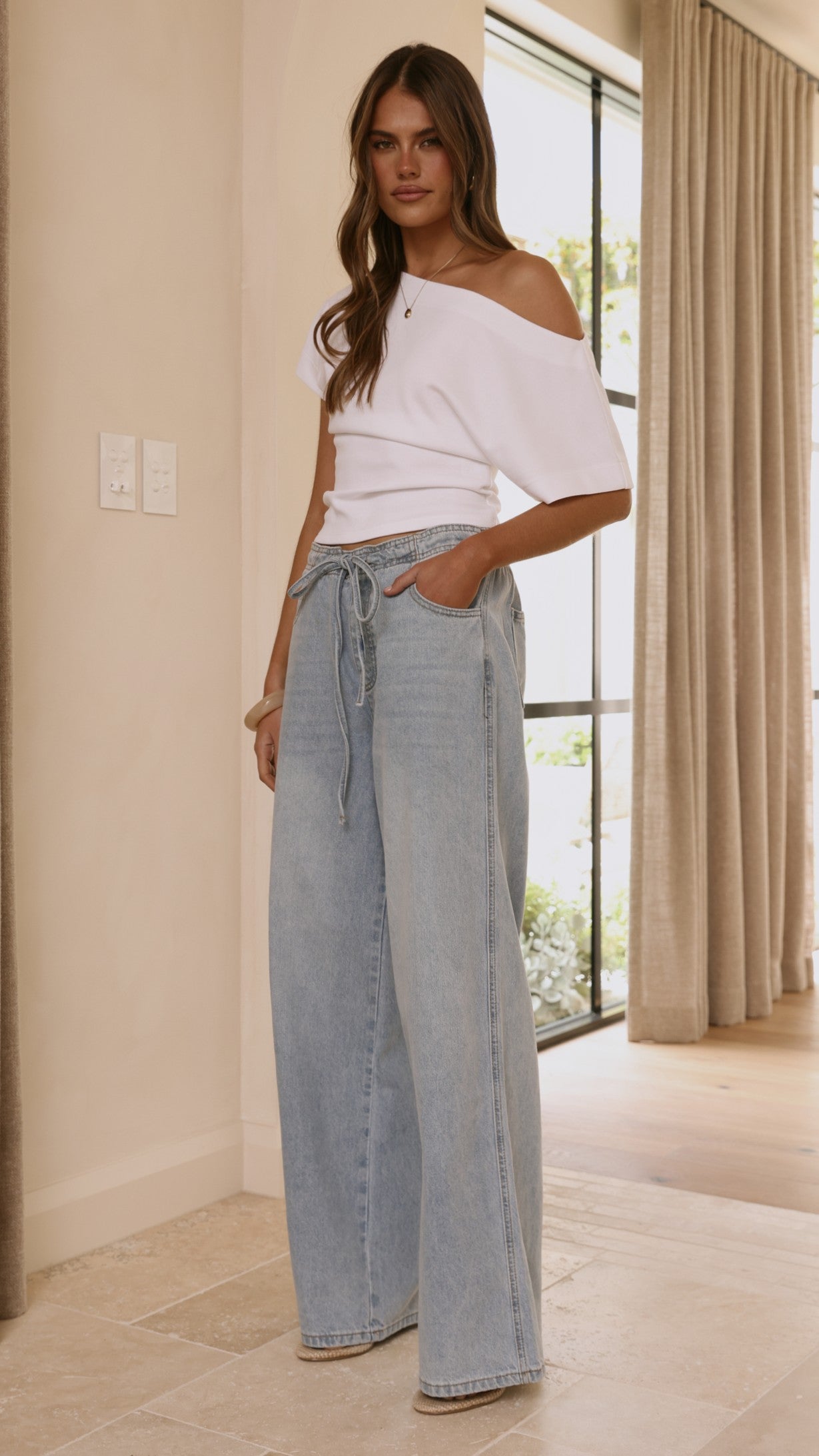 Jara Top - White - Billy J