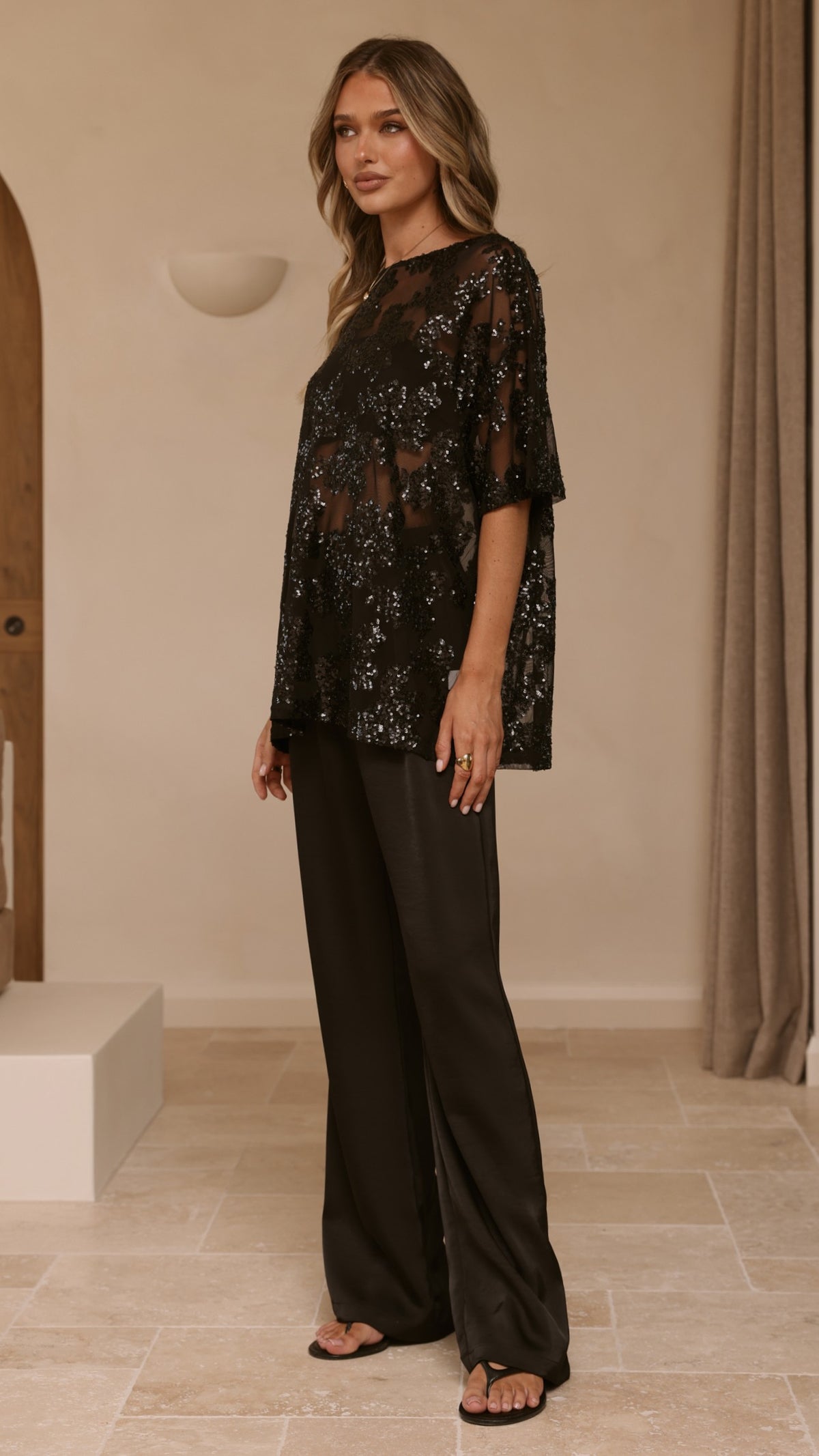 Arlo Oversized Sequin Top - Black Floral - Billy J