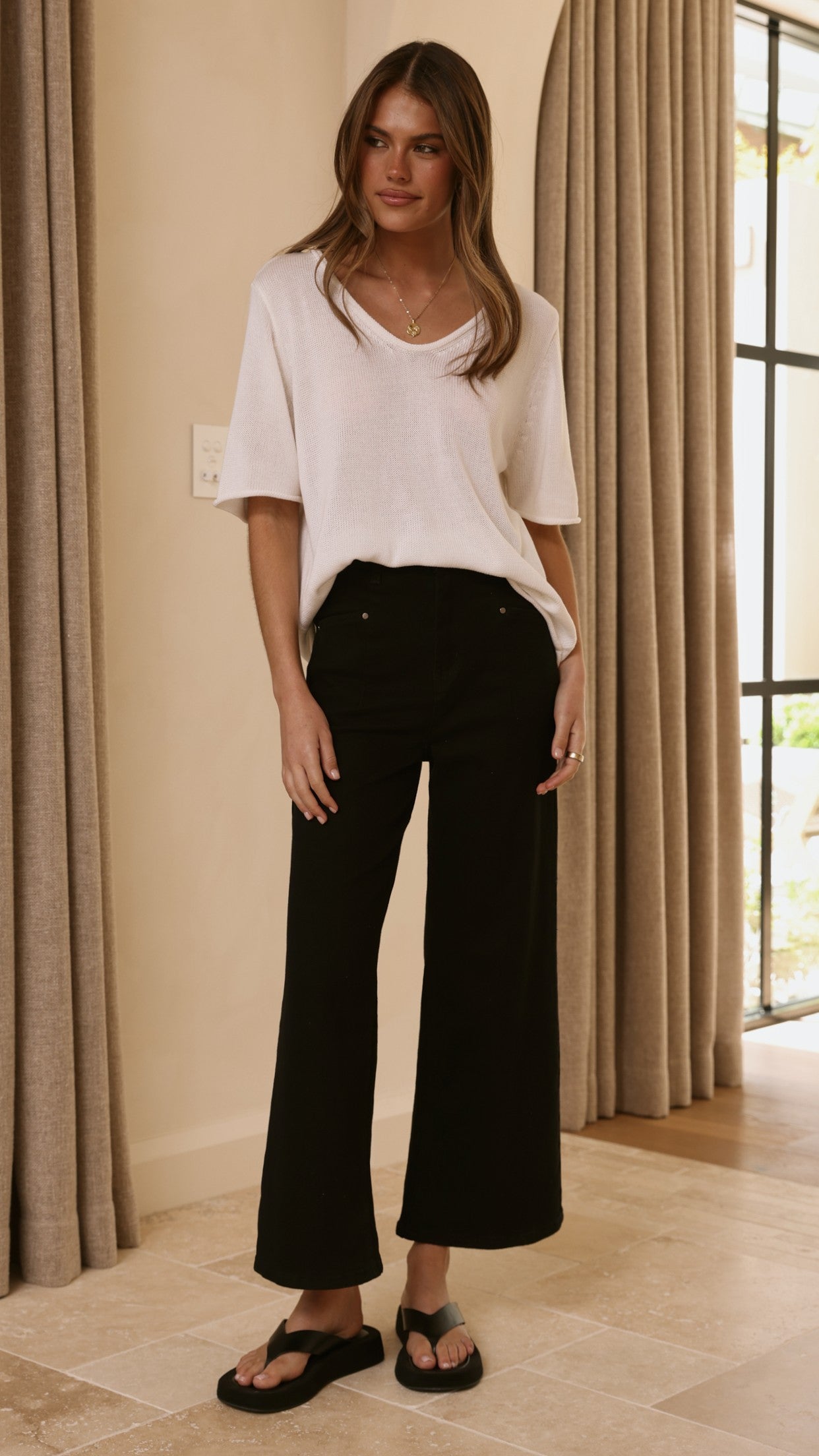 Spring Scoop Neck Tee - White - Billy J