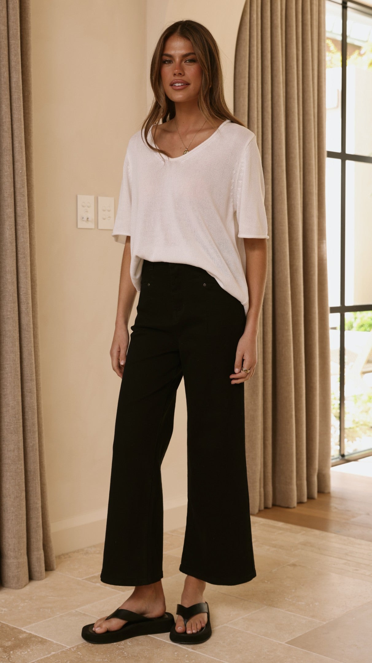 Spring Scoop Neck Tee - White - Billy J