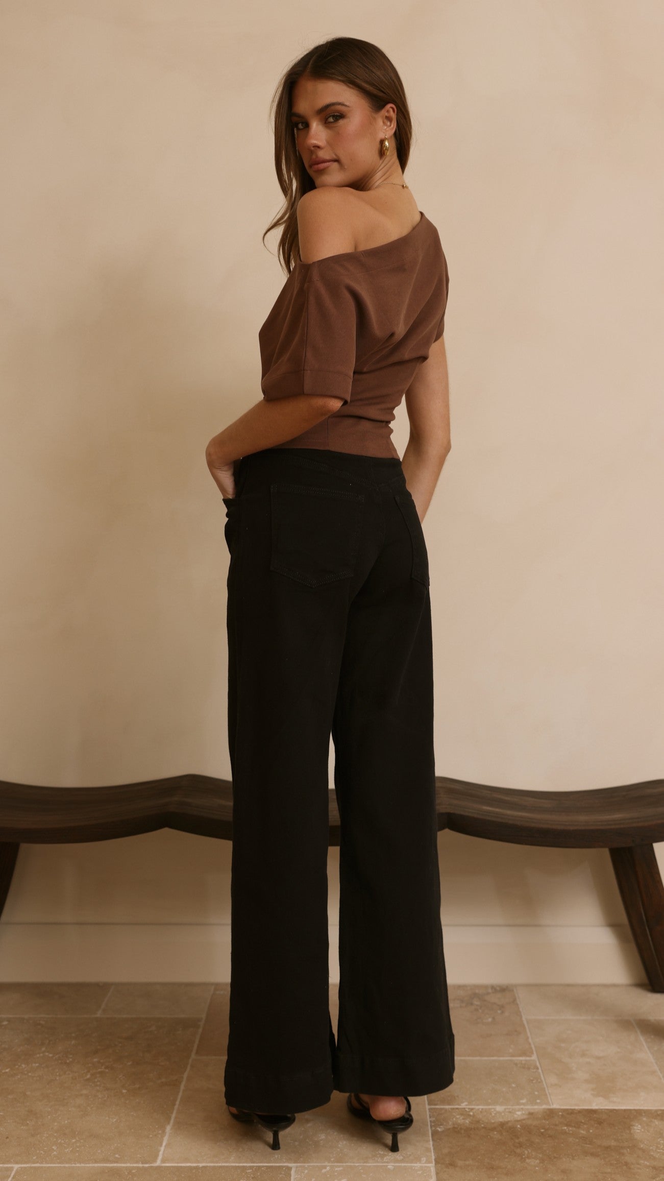 Zandra Wide Leg Jeans - Black - Billy J