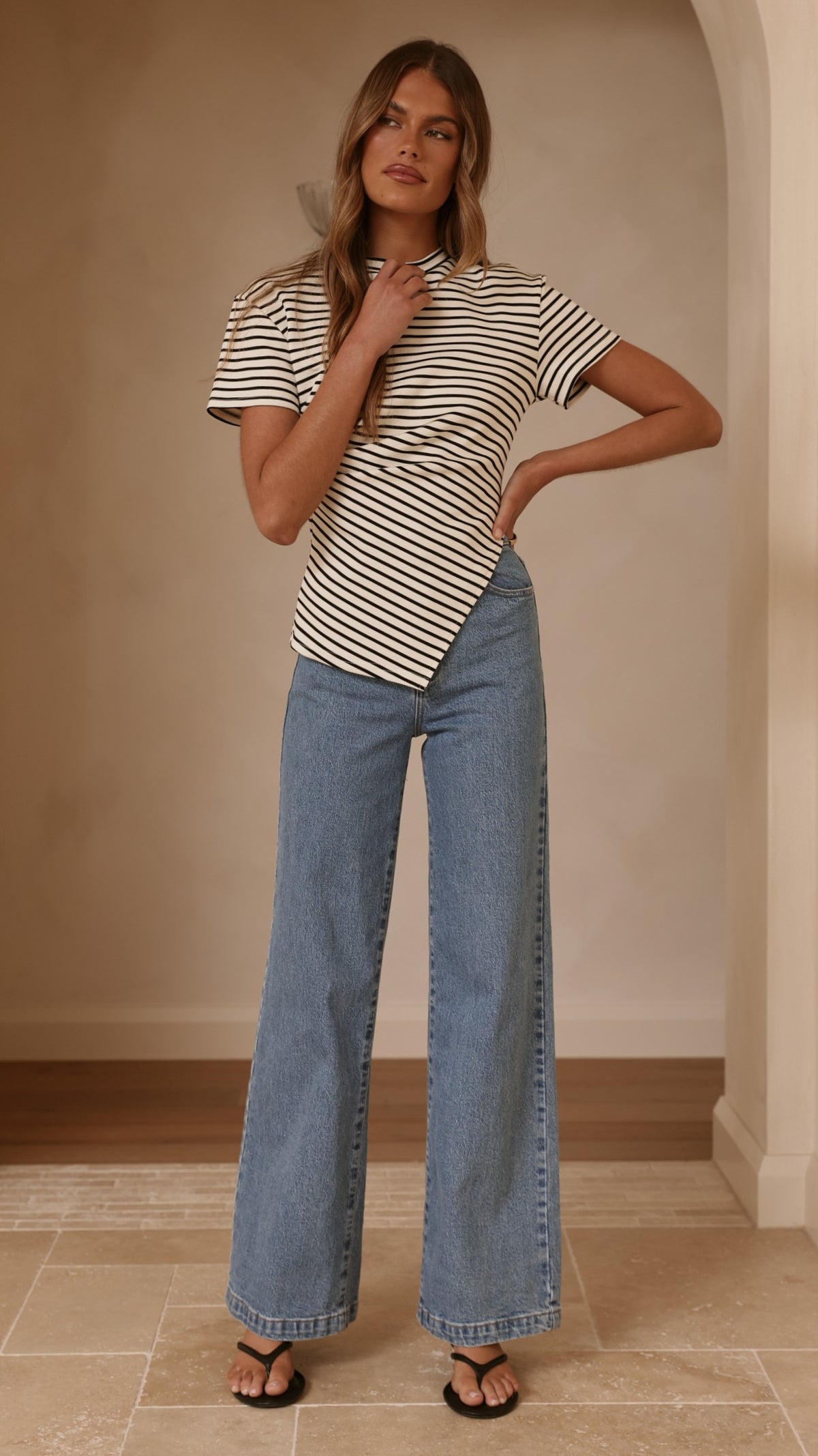 Tiarna Side Ruched Tee - Black/White Stripe - Billy J