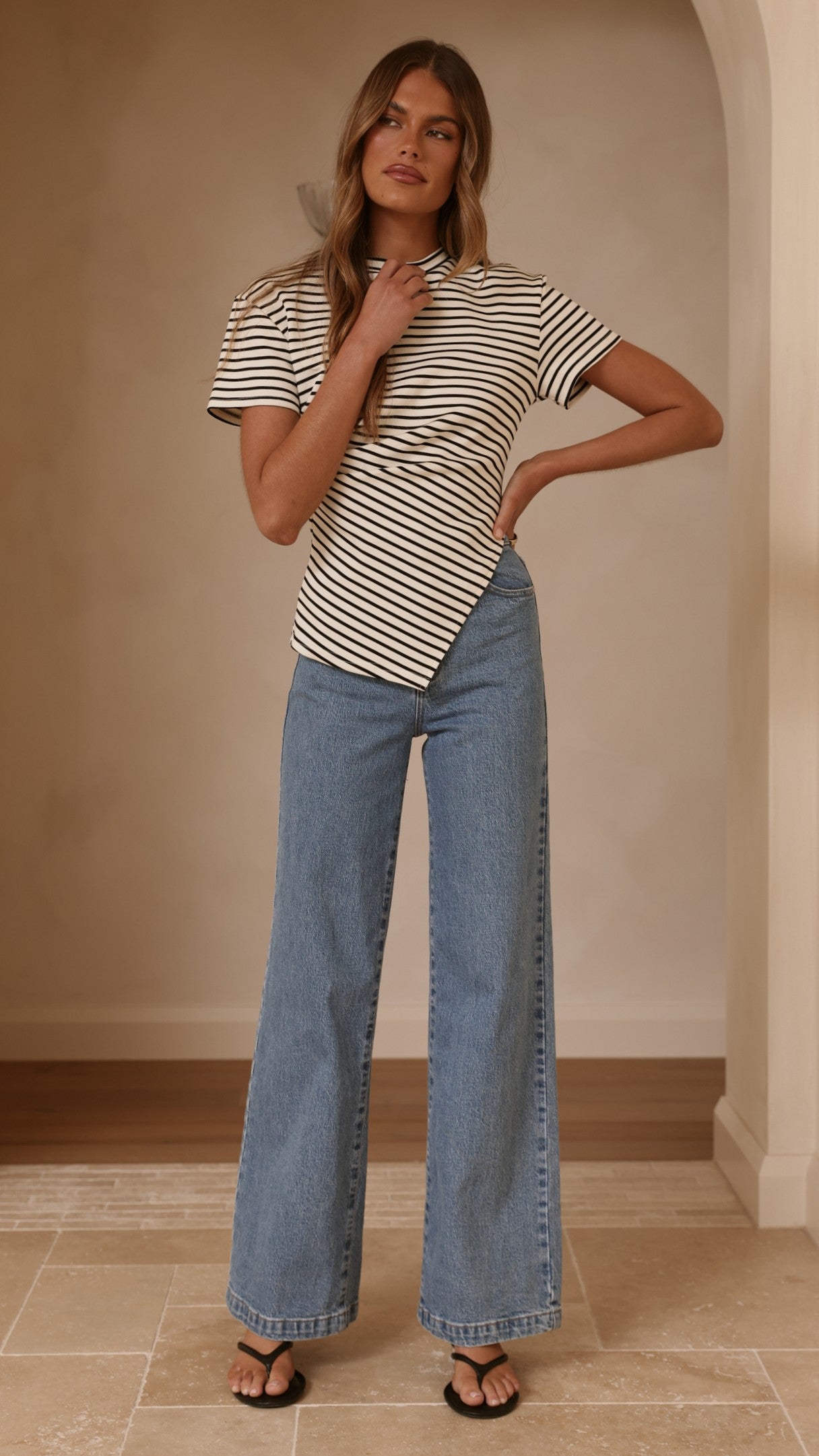Tiarna Side Ruched Tee - Black/White Stripe - Billy J