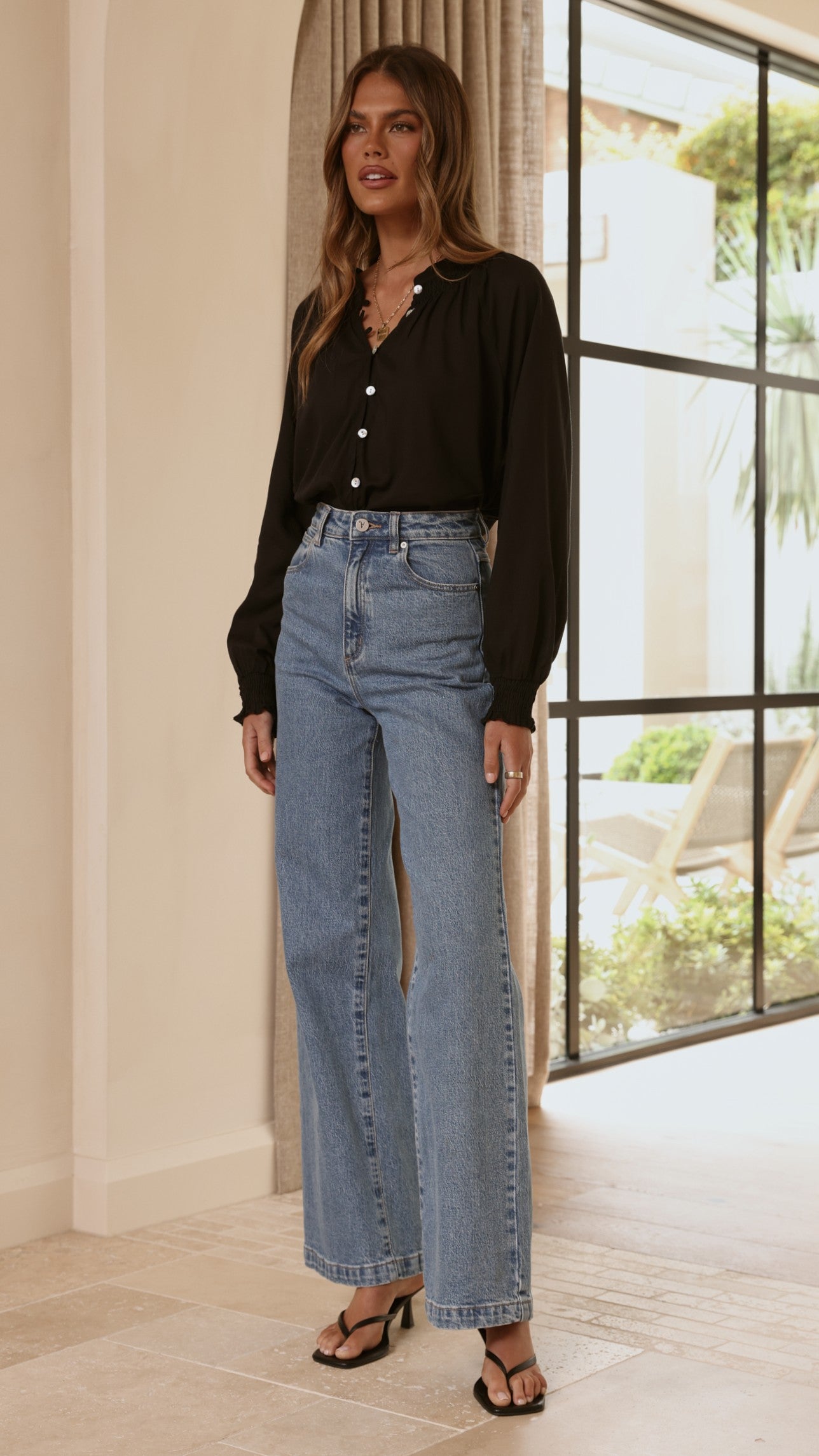 Solana Top - Black - Billy J