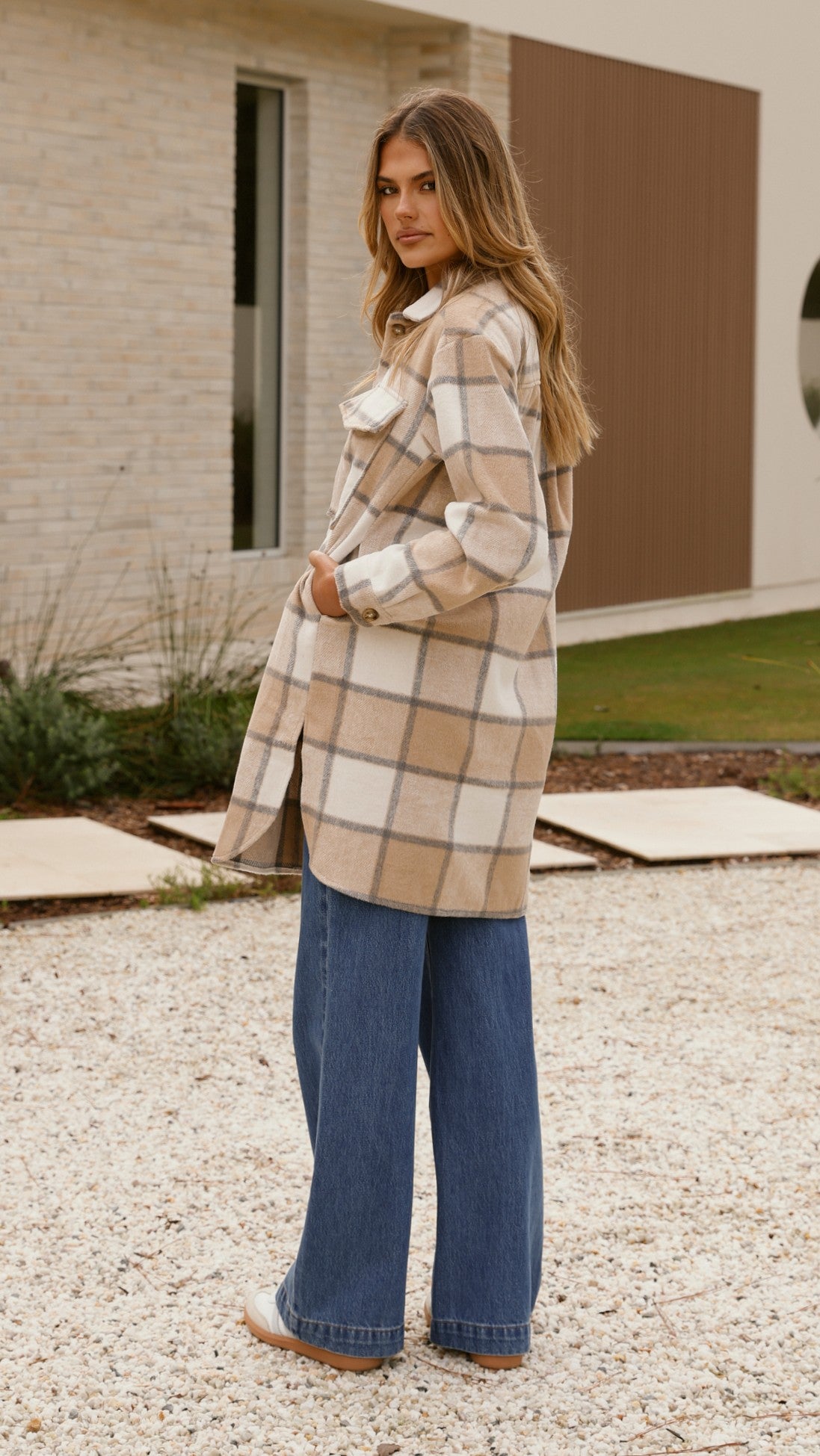 Saskia Jacket - Beige/Cream Check - Billy J
