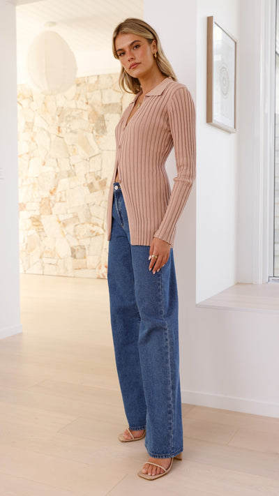 Load image into Gallery viewer, Darcy Knit Top - Mocha
