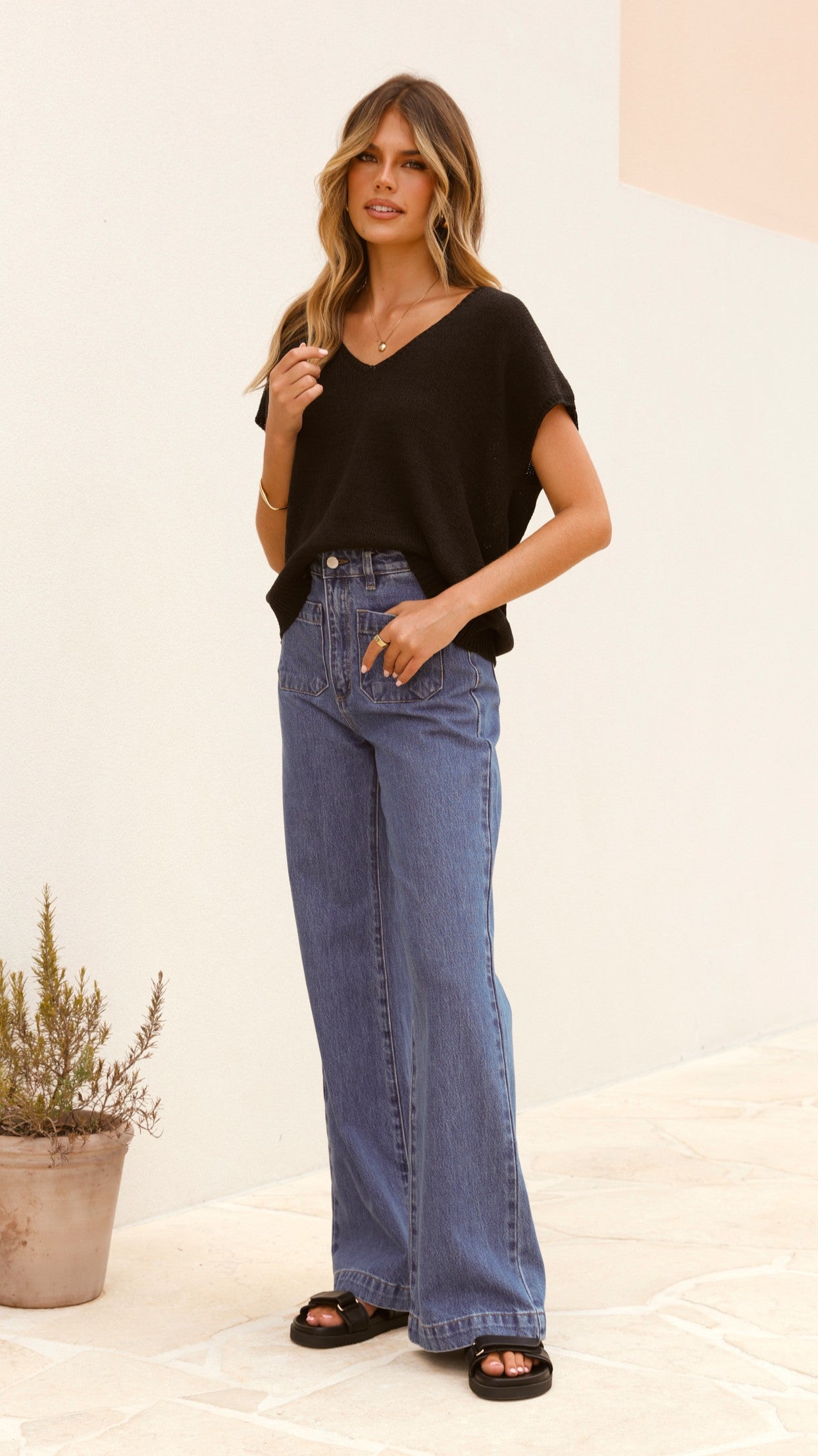Stelaria Knit Top - Black - Billy J