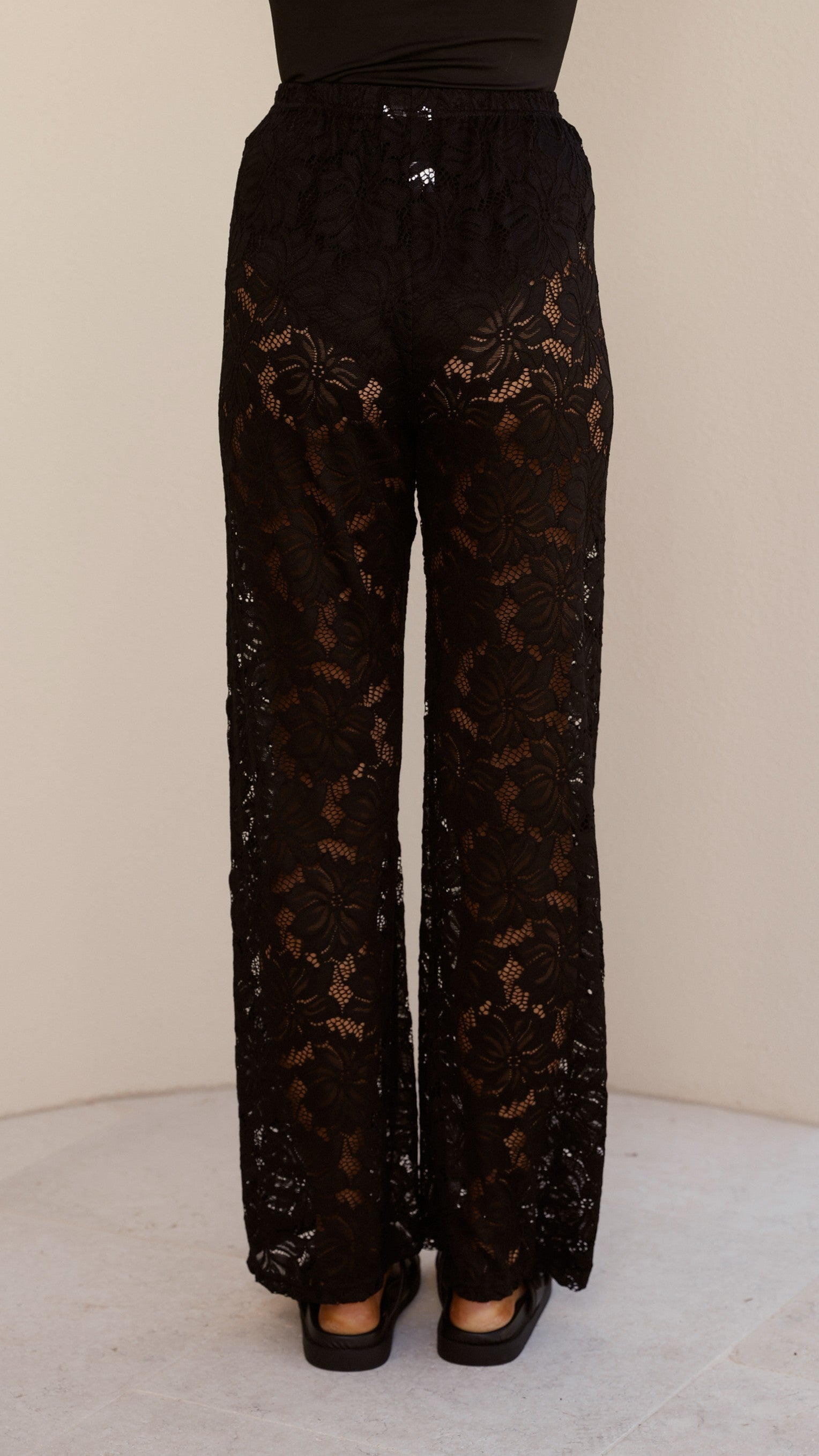 Chilli Lovers Tee and Pants Set - Black - Billy J