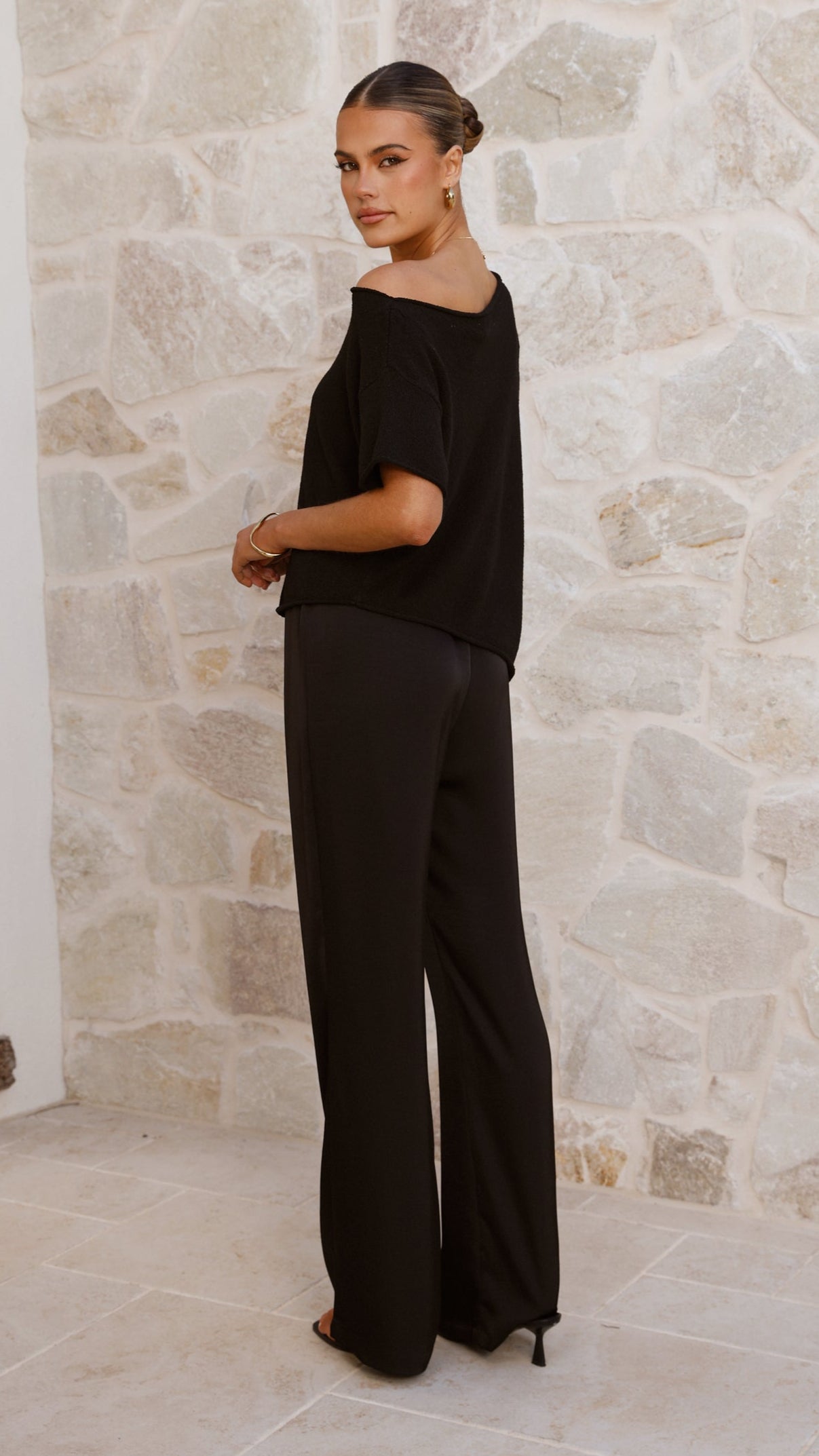 Blair Off Shoulder Tee - Black - Billy J