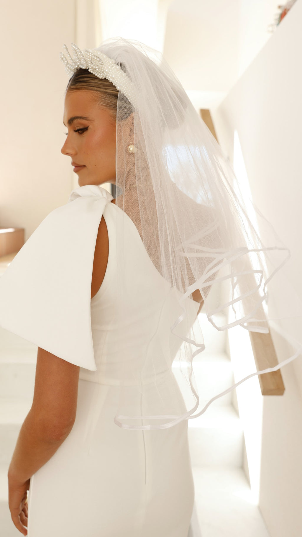 Bride To Be Veil - White - Billy J
