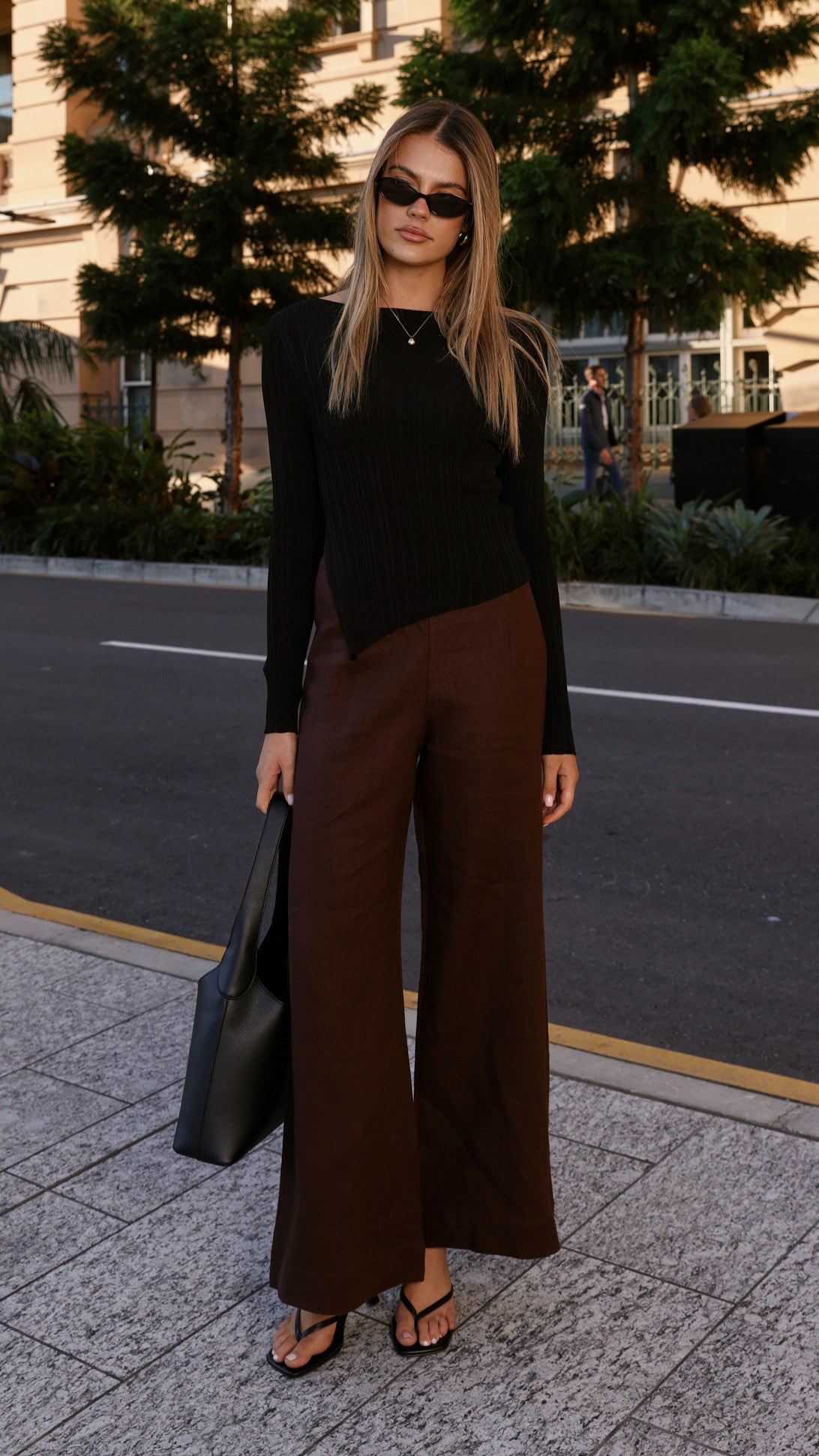 Isla Long Sleeve Top - Black - Billy J