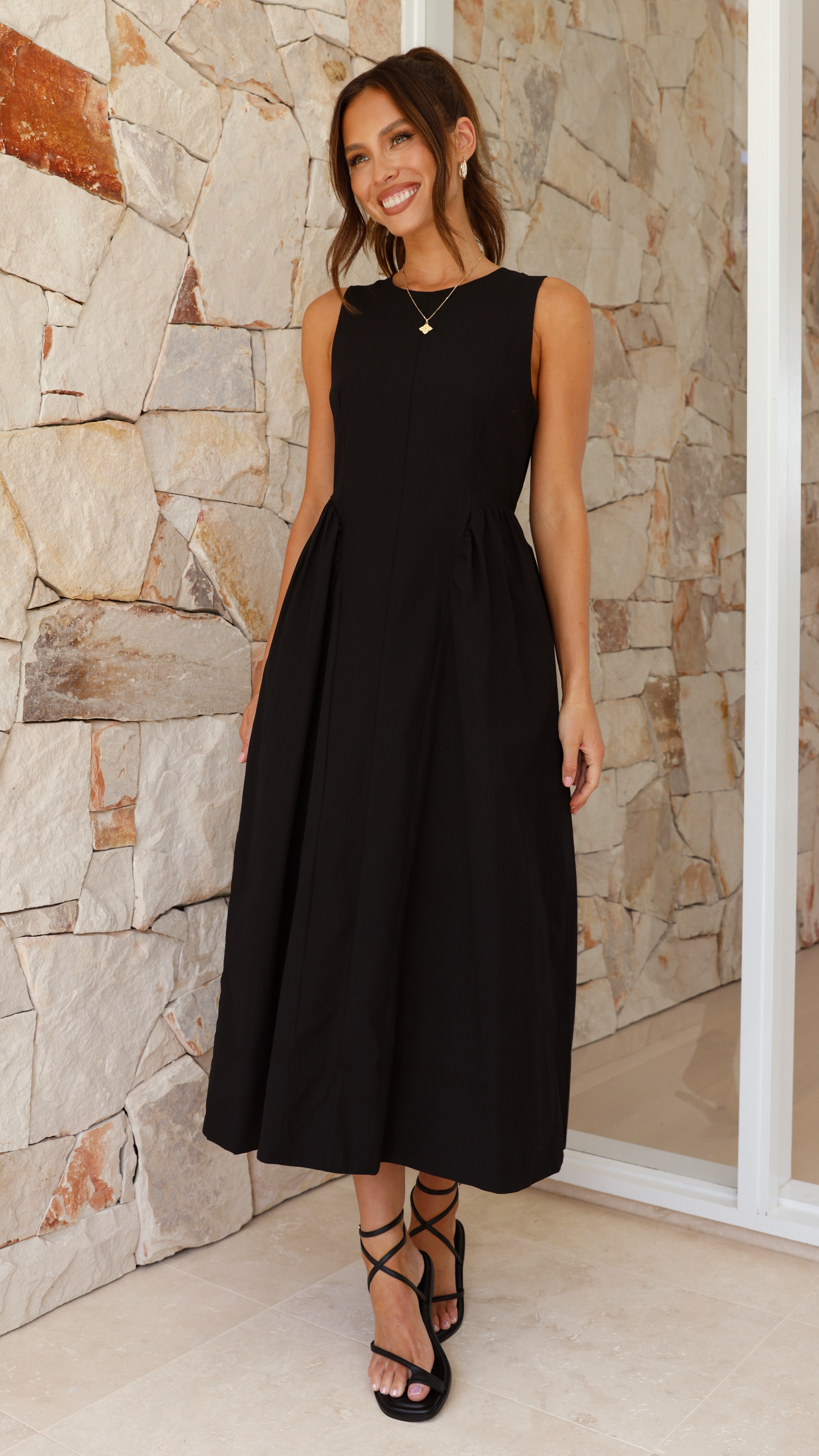 Nikayla Midi Dress - Black