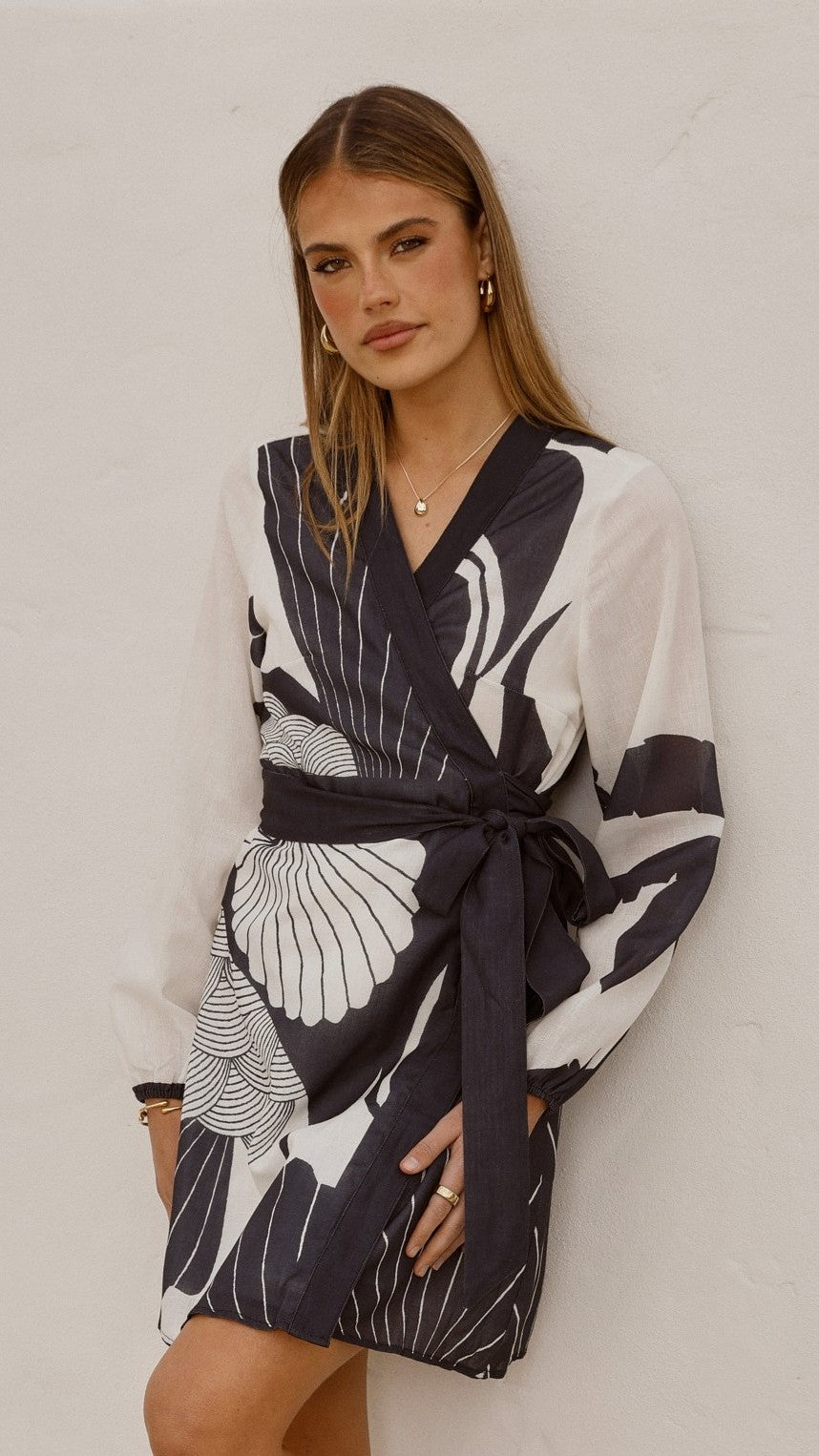 Cassidy Long Sleeve Mini Dress - White/Navy - Billy J