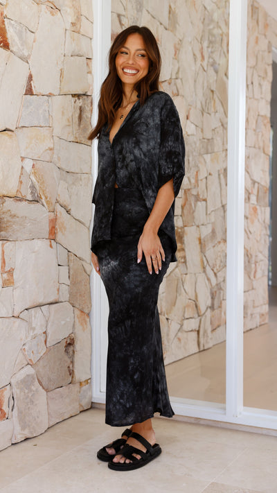 Load image into Gallery viewer, Yolanda Shirt and Maxi Skirt Set - Grey Tie Dye
