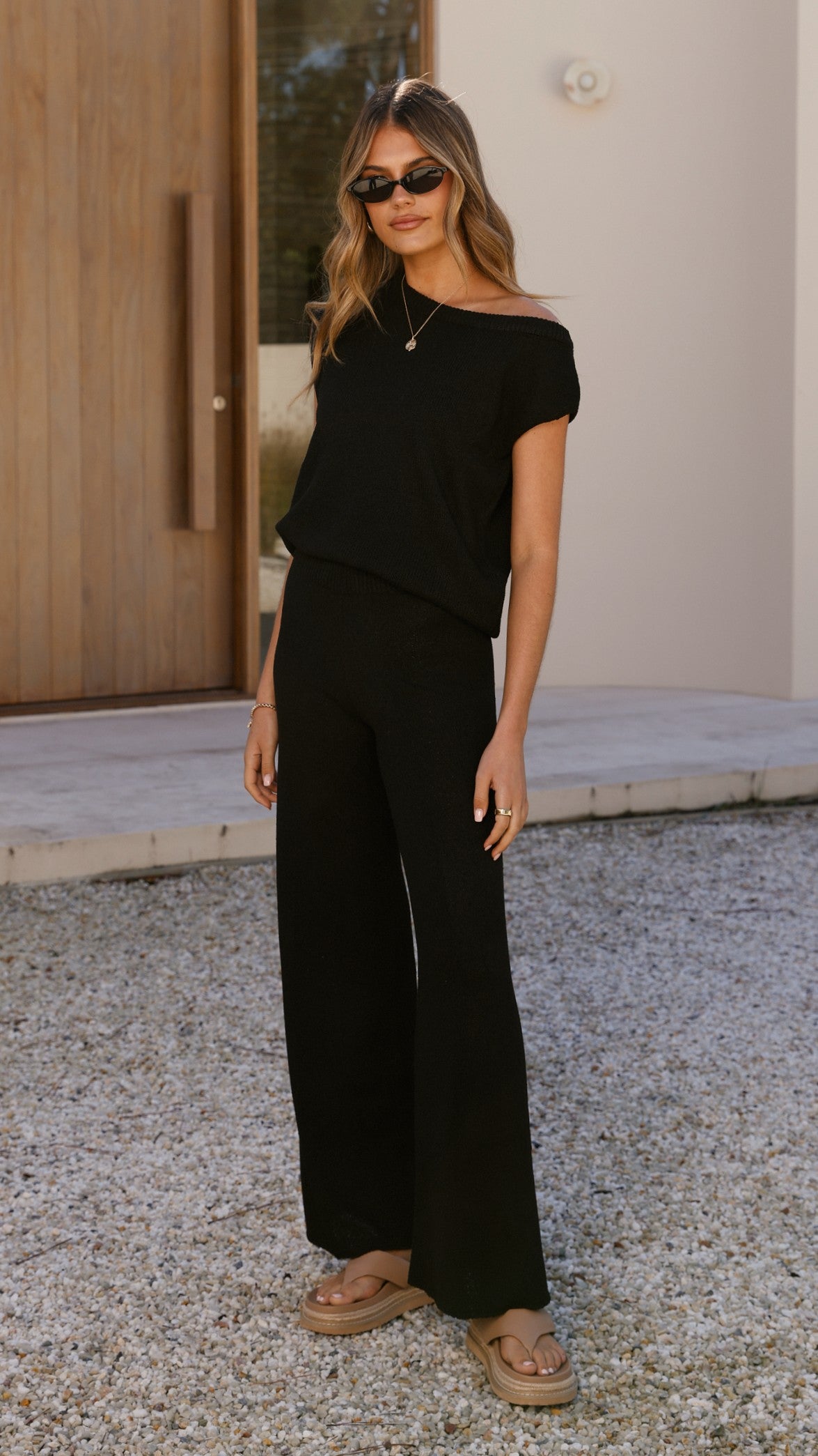 Robin Off Shoulder Top - Black - Billy J