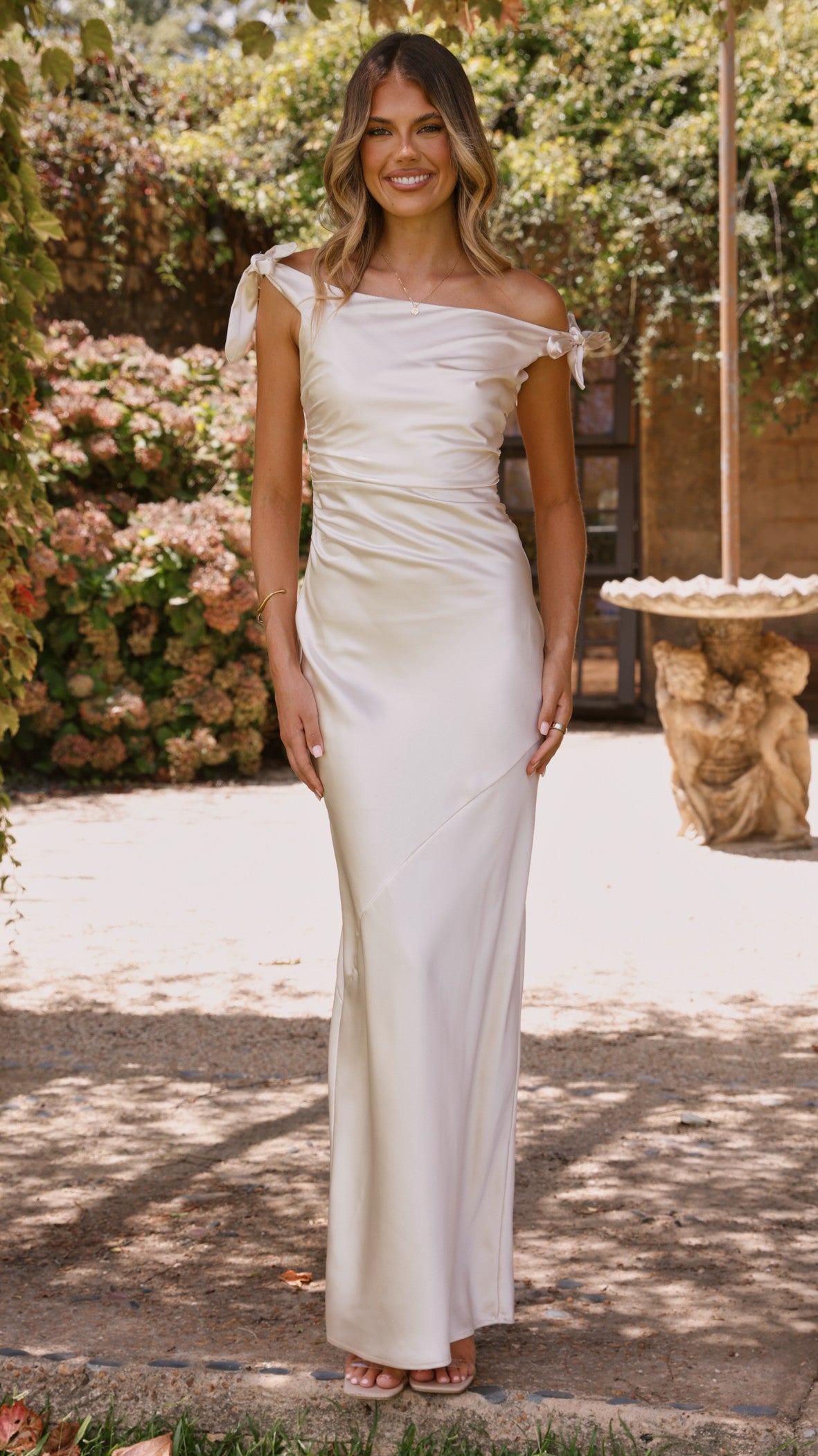 Frida Maxi Dress - Champagne - Billy J
