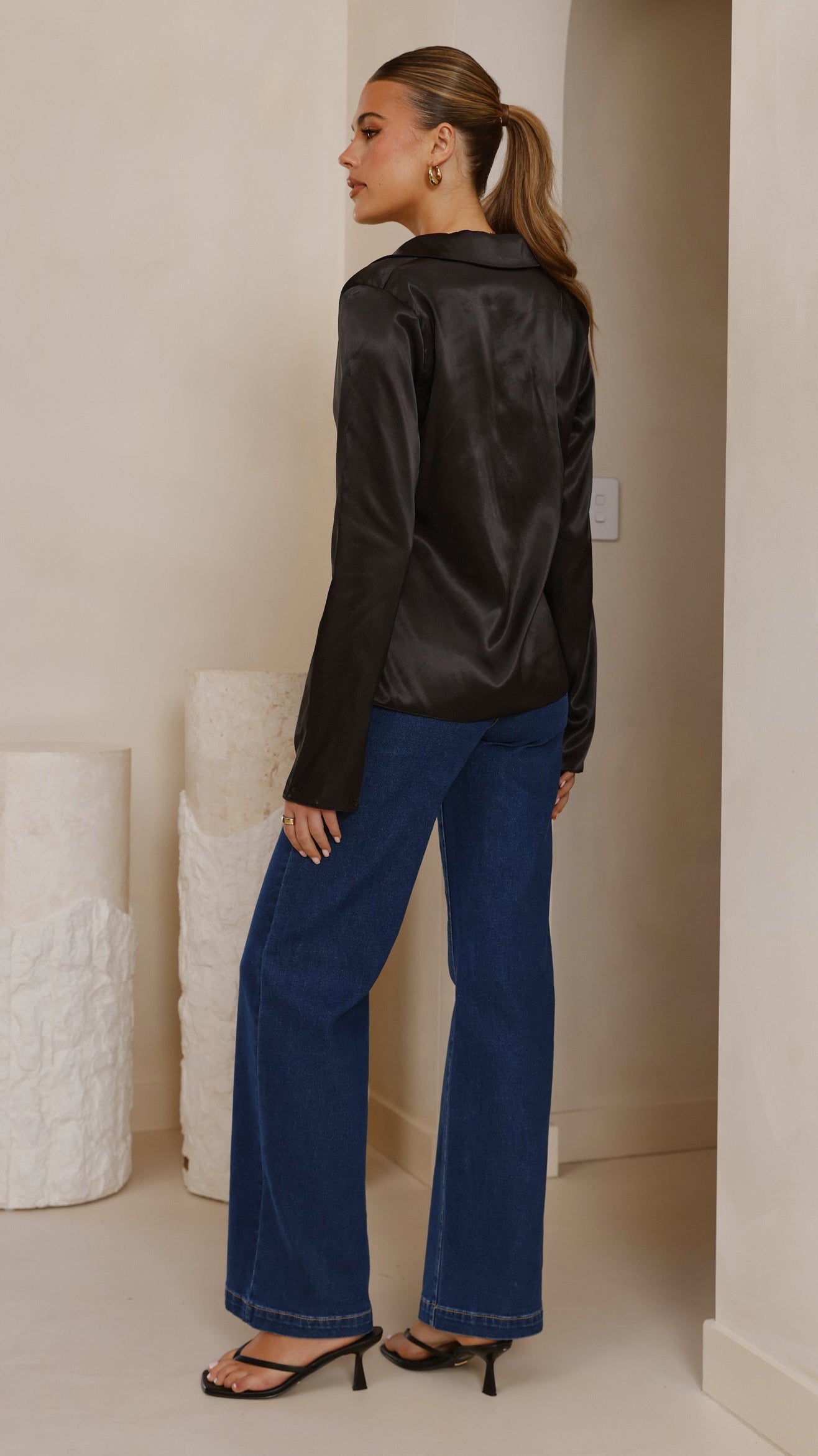 Darielle Tie Front Long Sleeve Top - Black - Billy J