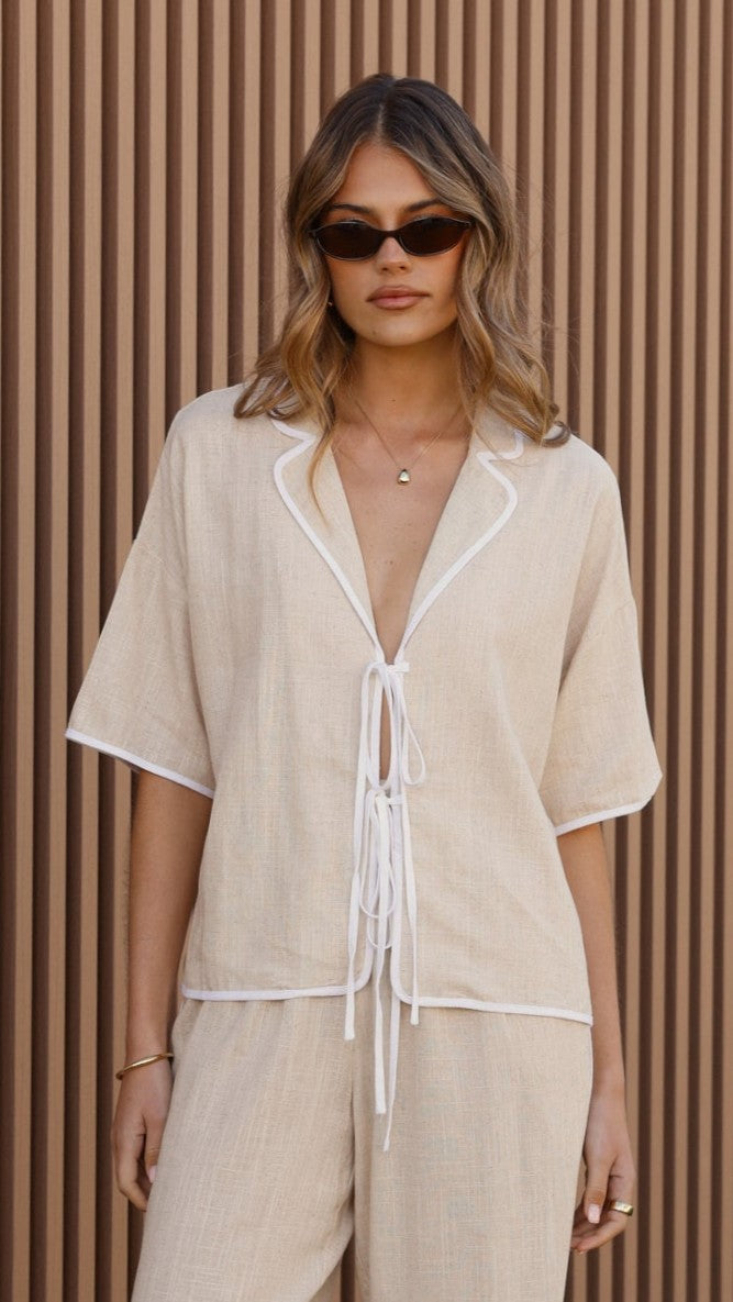 Hartley Tie Shirt - Beige / White - Billy J