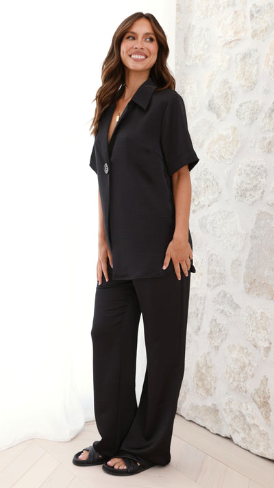 Load image into Gallery viewer, Imogen Button Shirt - Black

