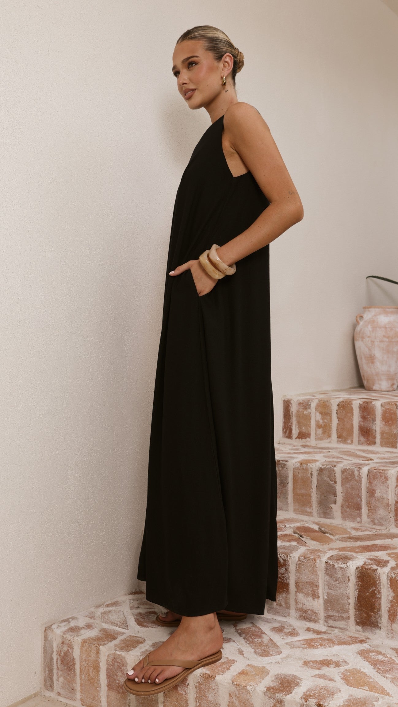 Mylah Maxi Dress - Black - Billy J