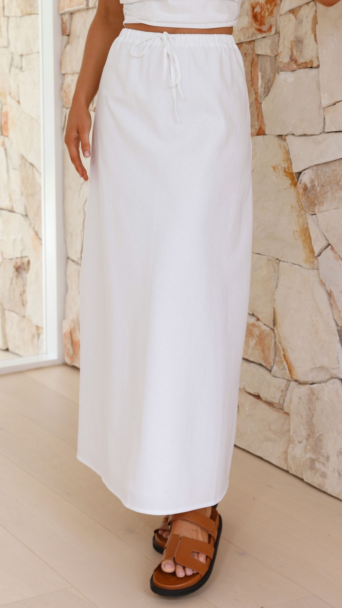 La Brisa Linen Skirt - White