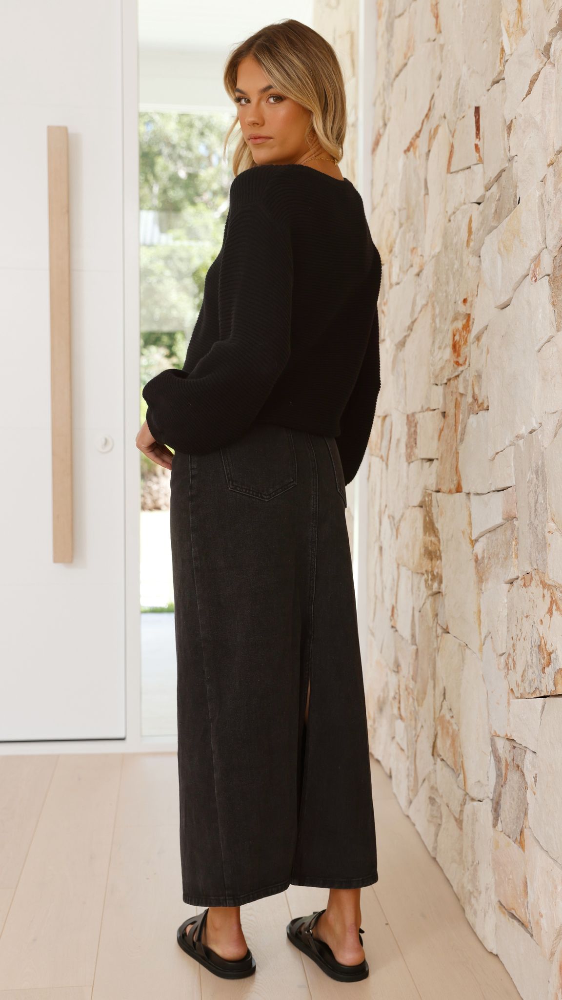Carmel Knit - Black - Billy J