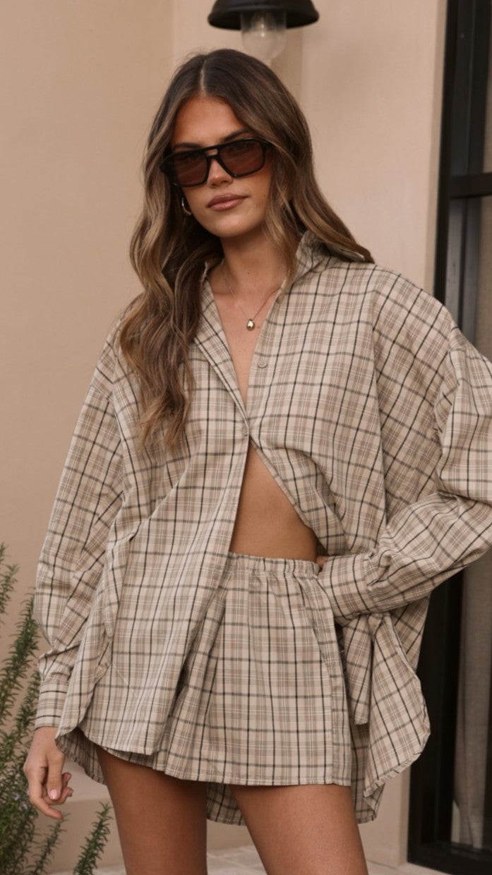 Arli Shorts - Beige/Brown Plaid - Billy J
