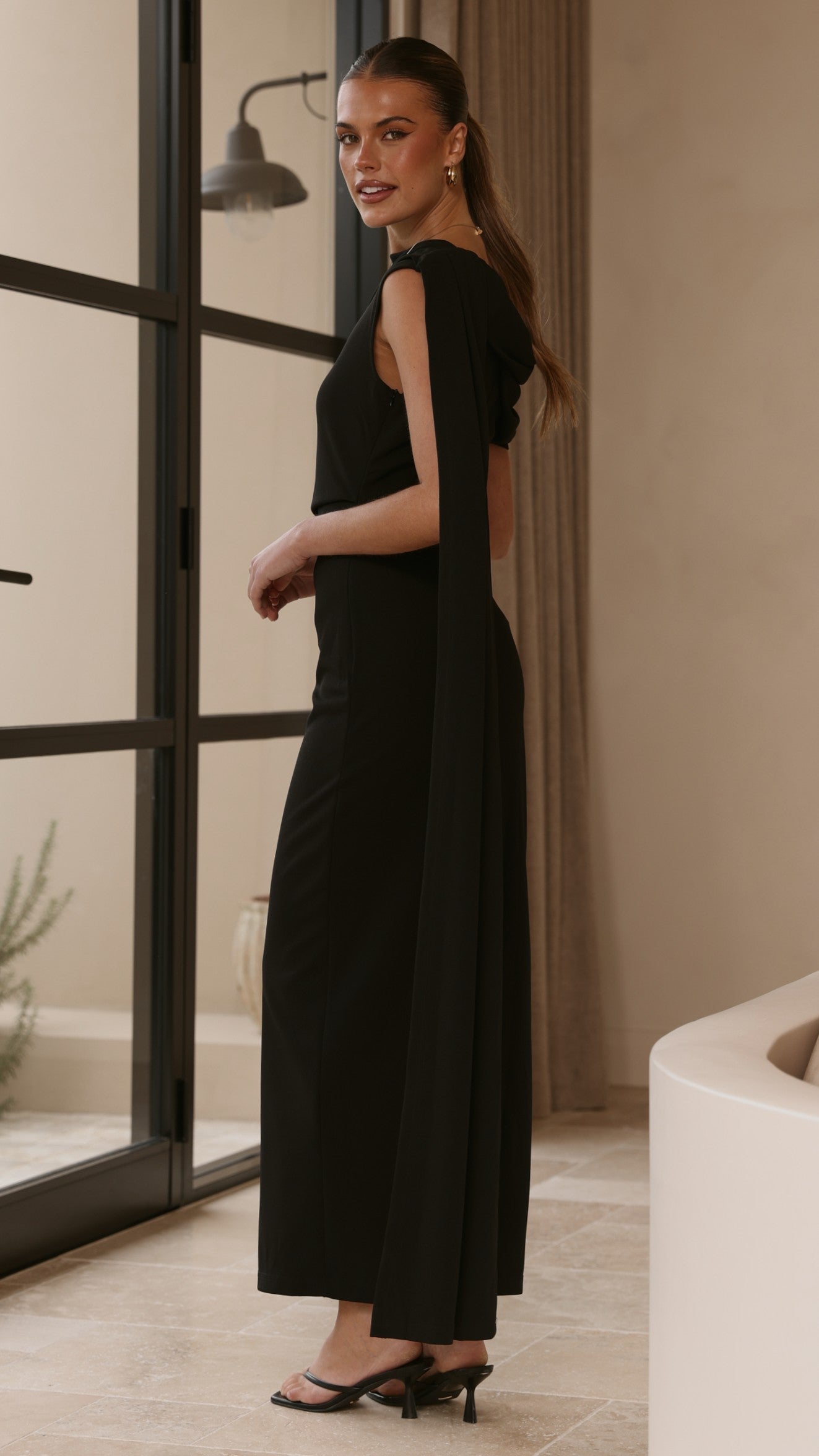 Delilah Maxi Dress - Black - Billy J