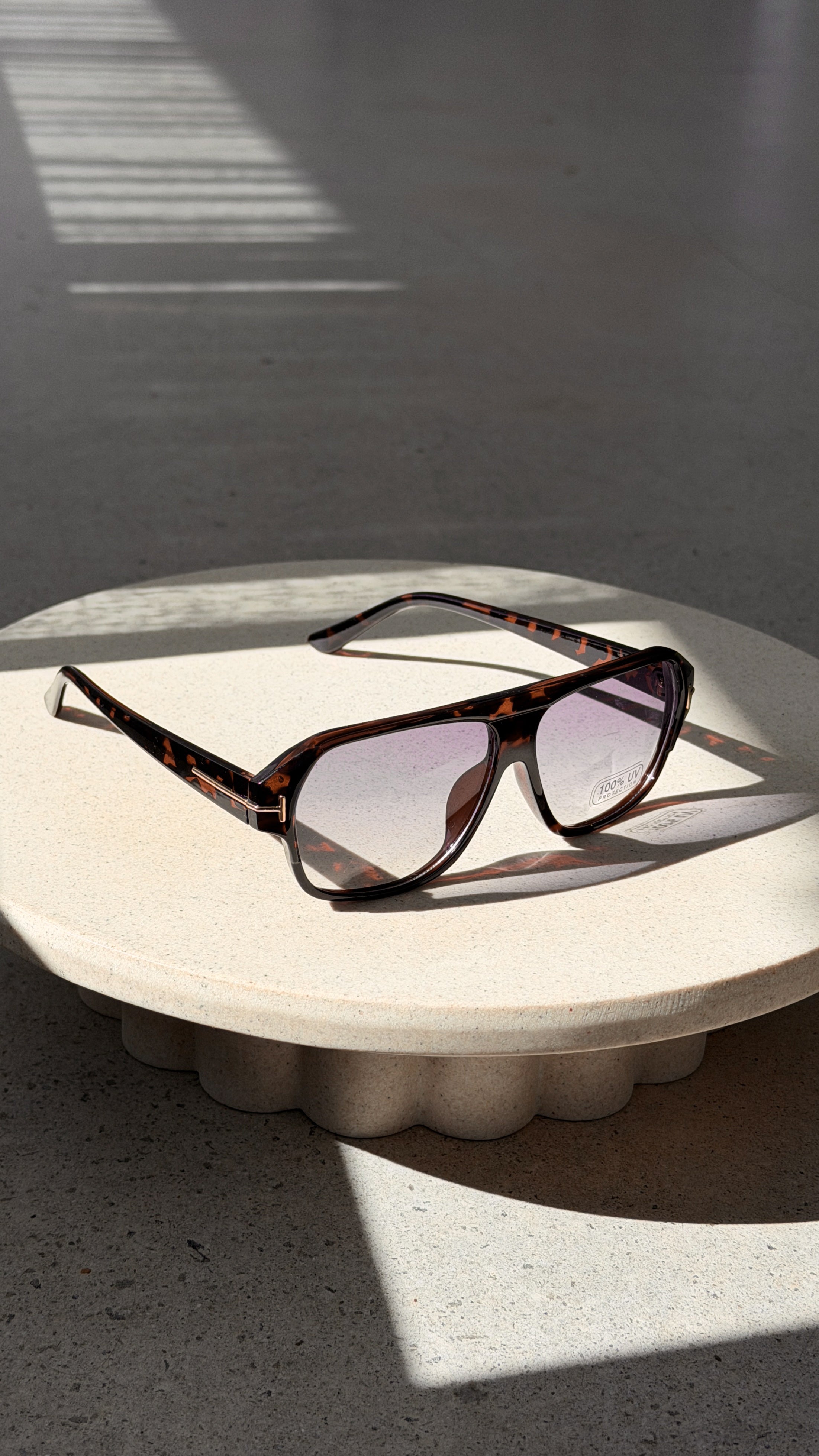 Lincoln Sunglasses - Tort - Billy J